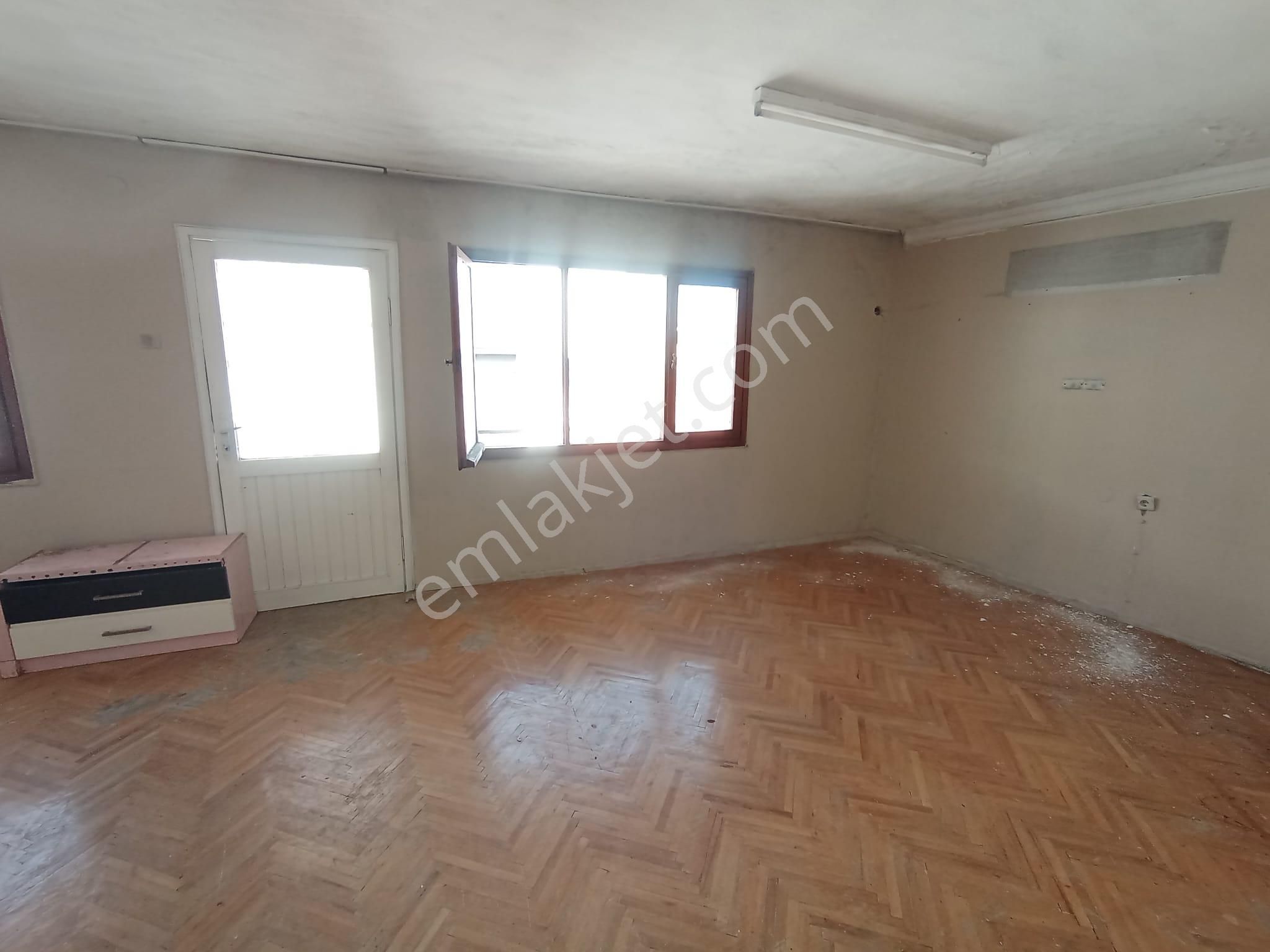 Karabağlar Eserkent Merkeze Yakın Uğur Mumcu 120 M2 2+1 Kiralık Ev - Görsel 8