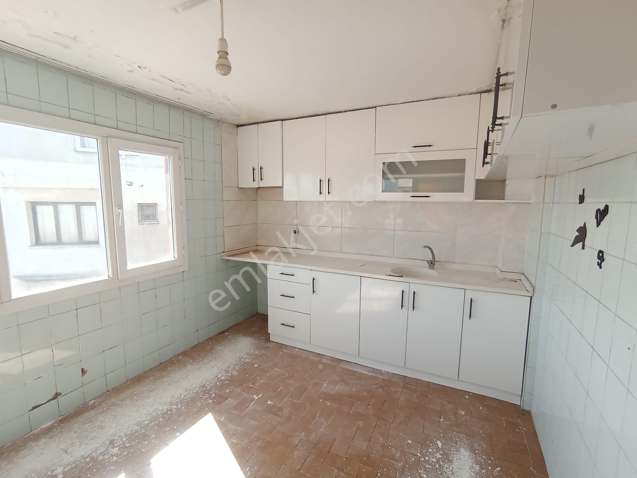 Karabağlar Eserkent Merkeze Yakın Uğur Mumcu 120 M2 2+1 Kiralık Ev - Görsel 3