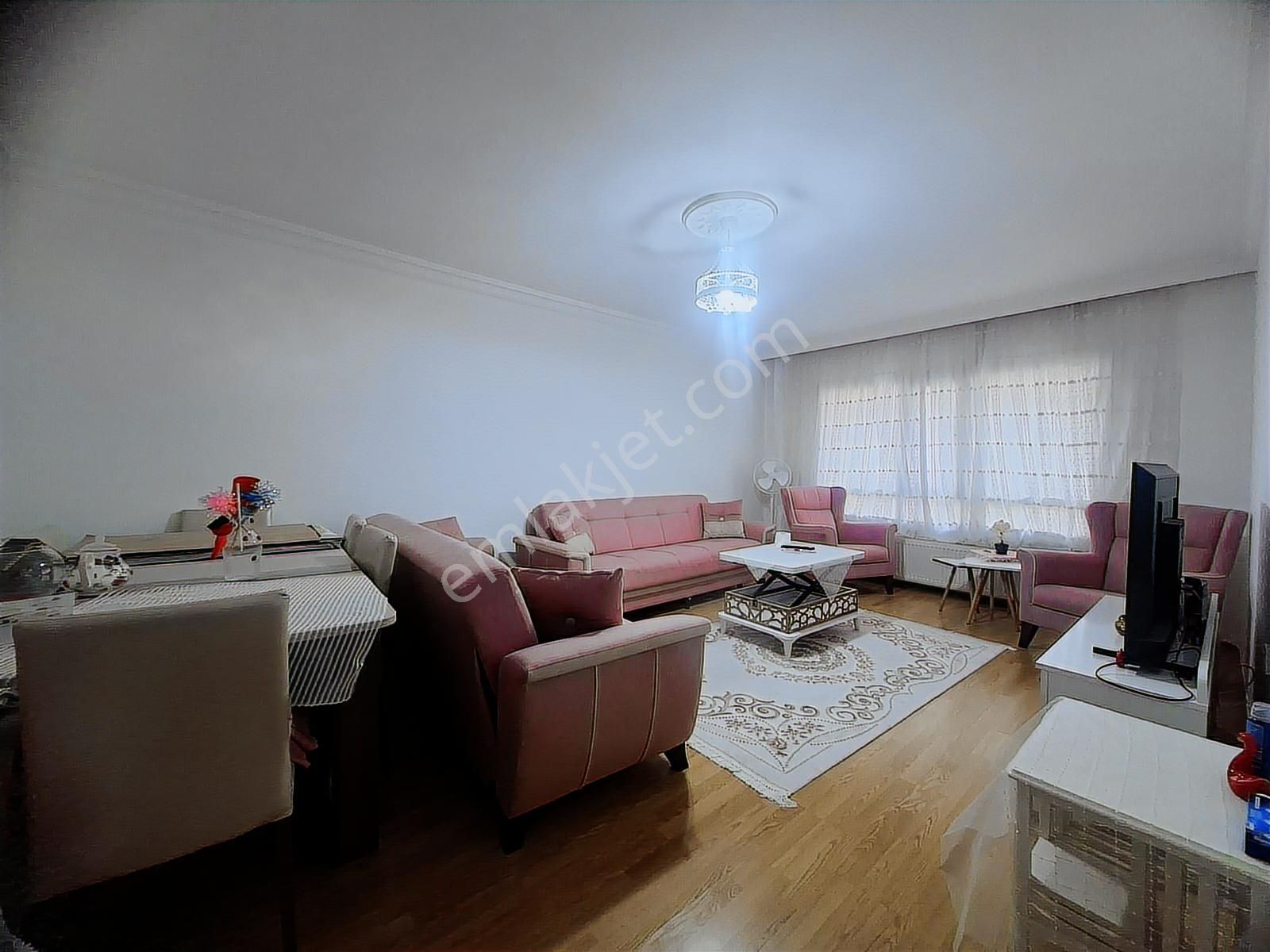 Atapark Aşıkveysel Cd Üzeri Orta Kat Bağımsız Yapıllı