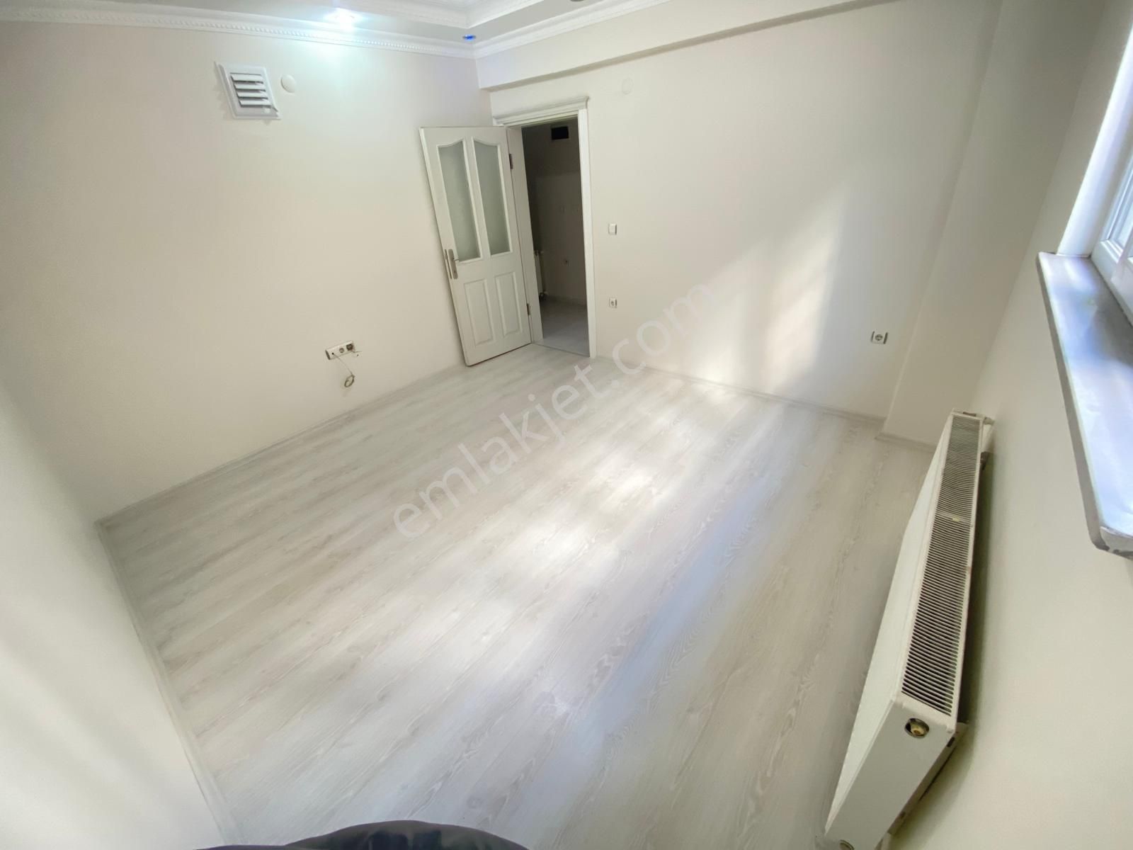 Üç Kardeşler'den Cebeci Mah. 2+1 90m² Satılık Masrafsız Bahçekat - Görsel 4