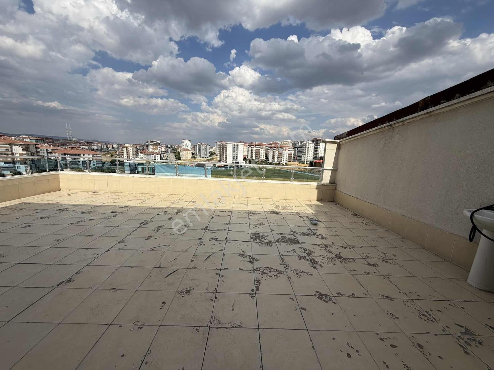 Türk Beyleri Meydanı Karşısı 6+1 Satılık Dubleks Daire - Görsel 14