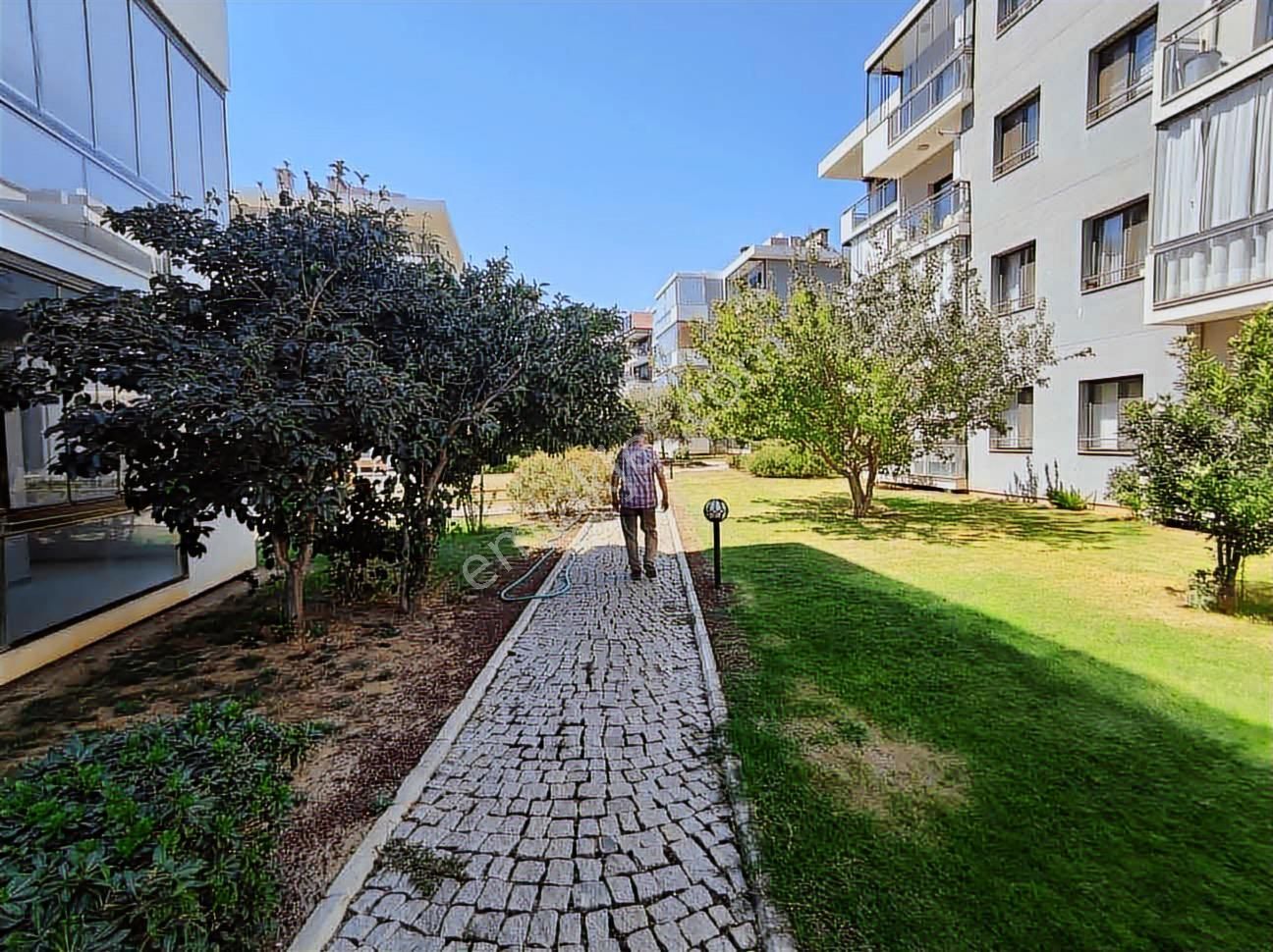 Qzen'den 128 M2 3+1 Site İçi Satılık Daire
