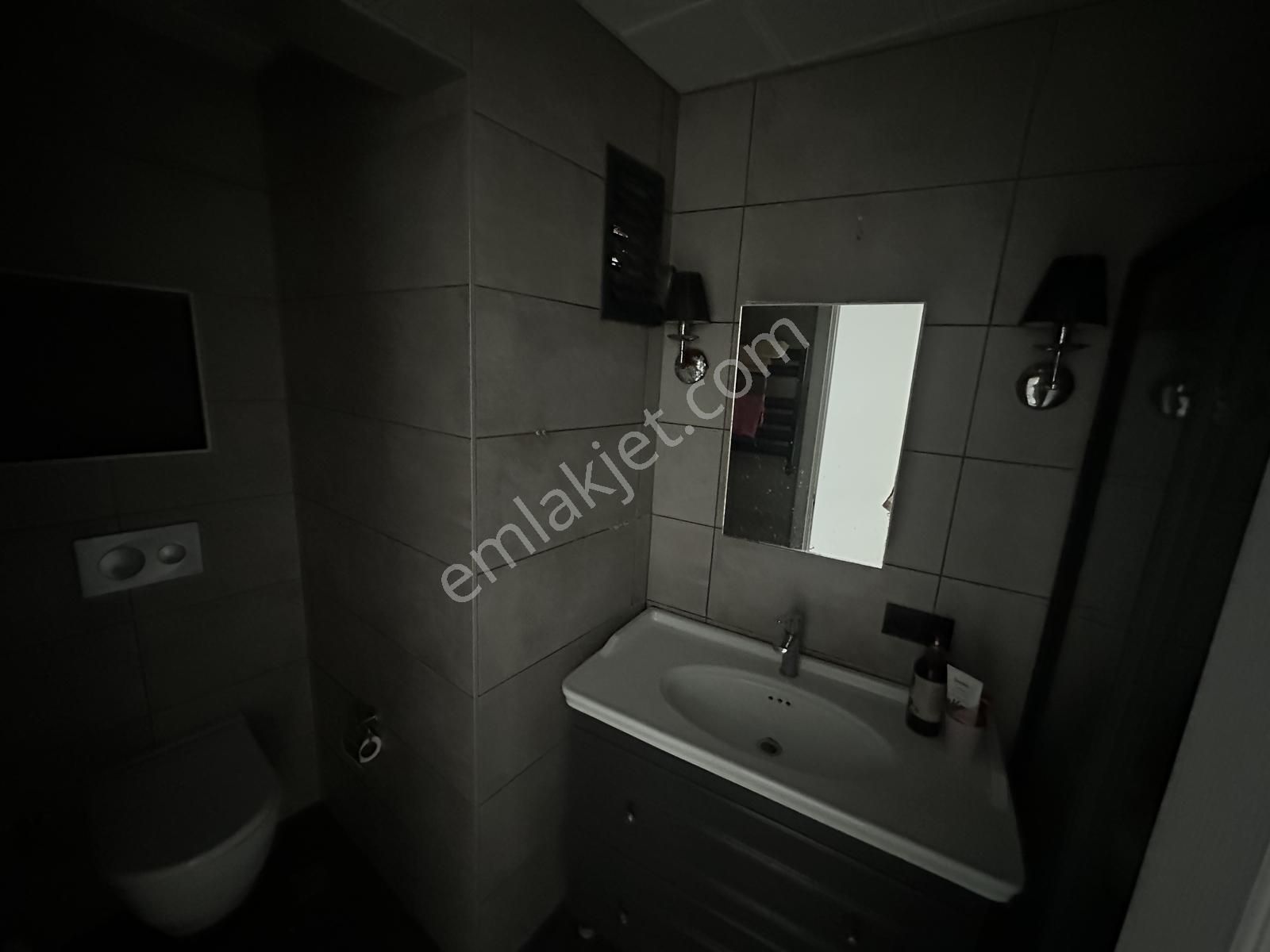 Üsküdar Zeynep Kamil' De Merkezi Lokasyonda 2+1 Kiralık Daire - Görsel 8