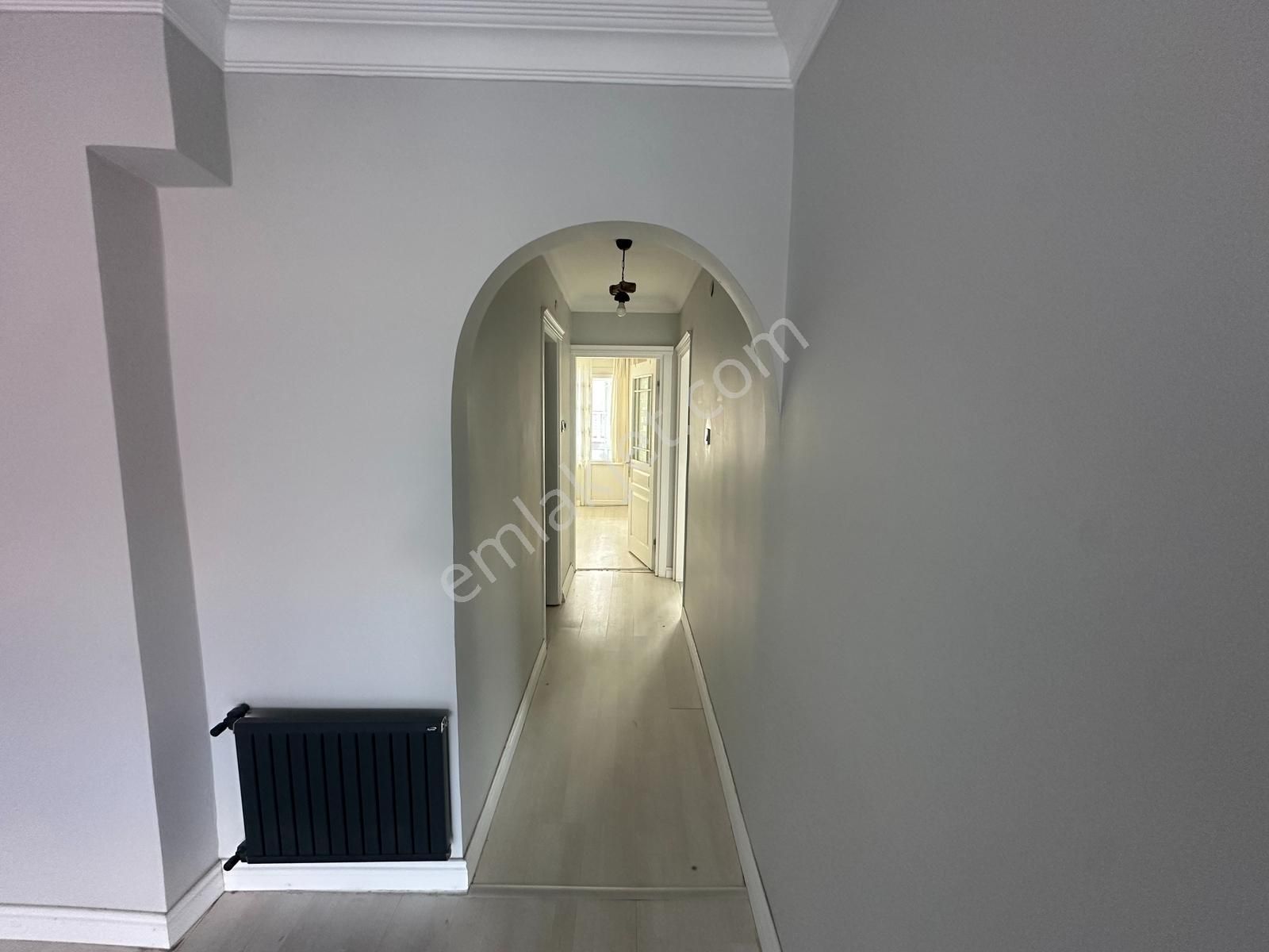 Üsküdar Zeynep Kamil' De Merkezi Lokasyonda 2+1 Kiralık Daire - Görsel 14