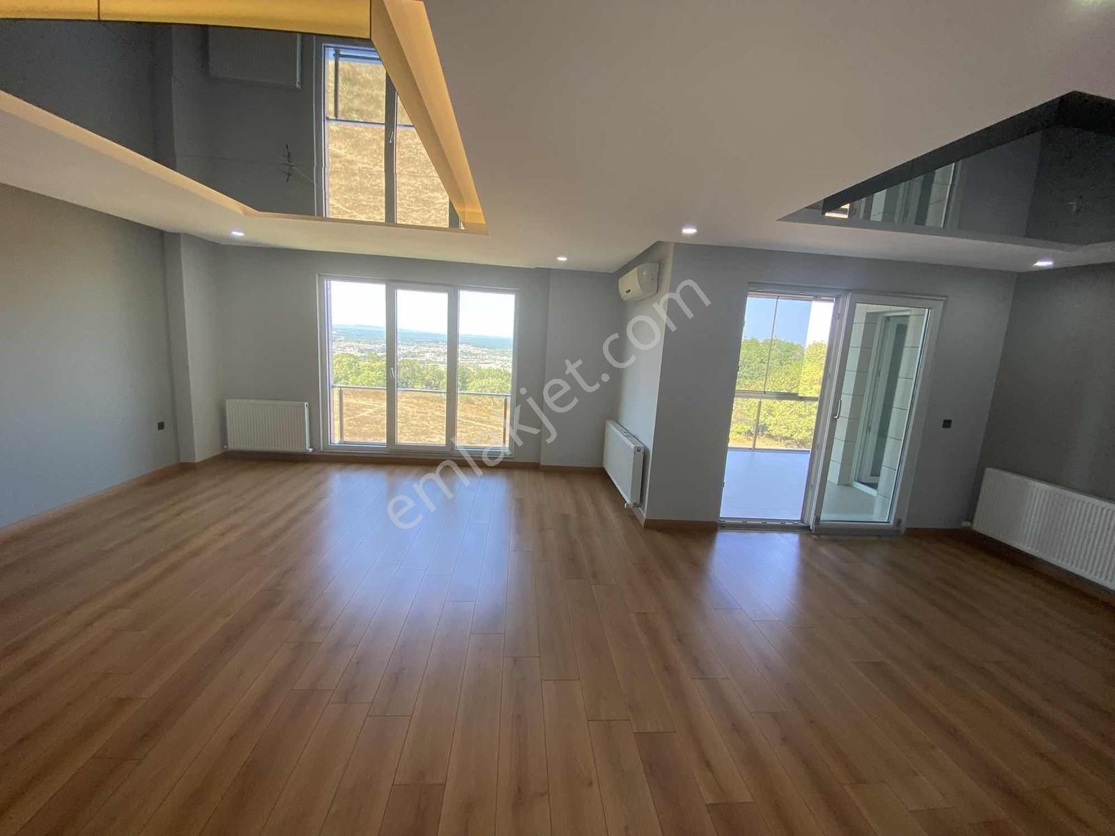 Tekirdağ Çerkezköy Tepe Bölgesi'nde Satılık 4 + 1 Daire - Görsel 23