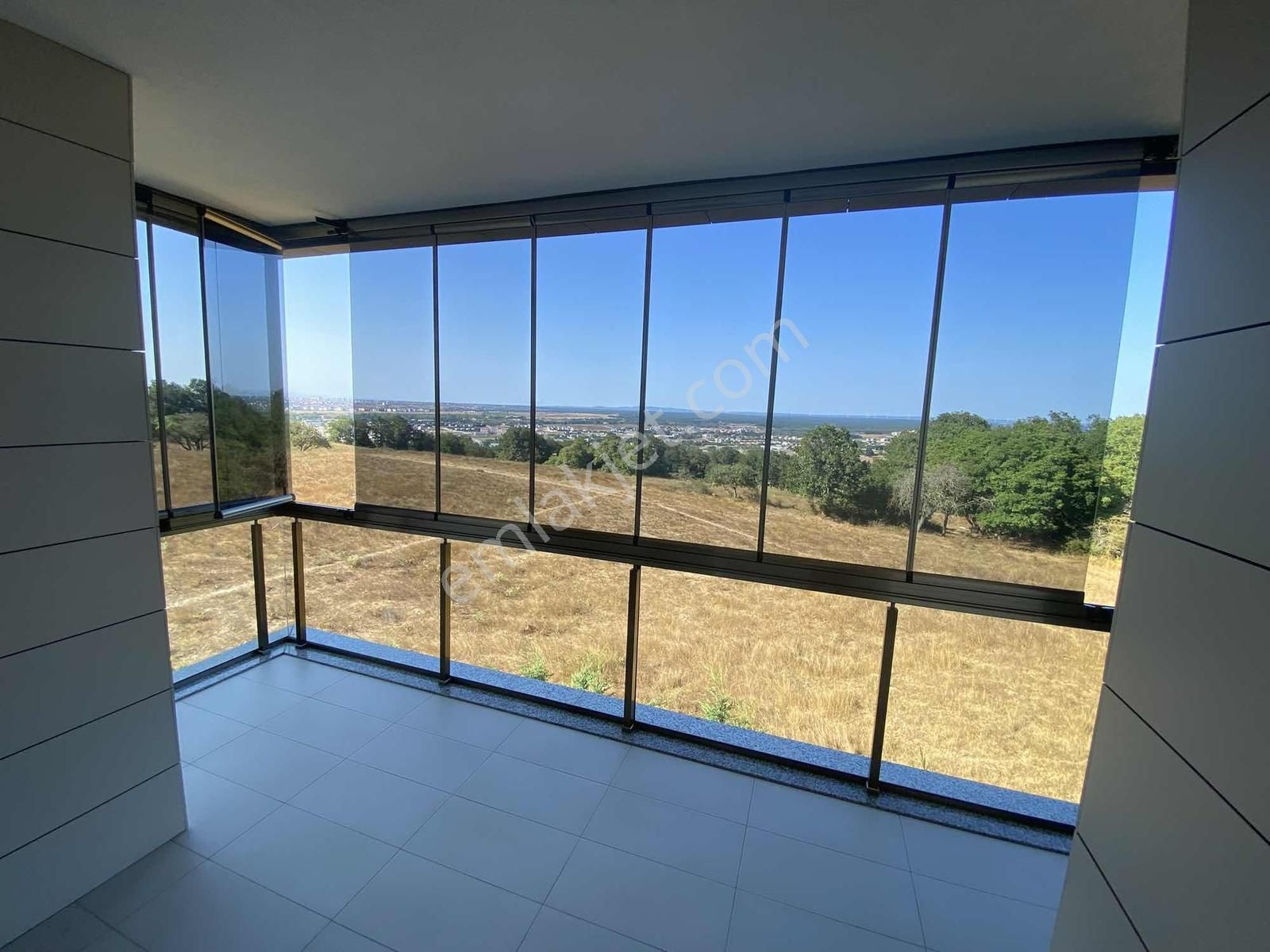 Tekirdağ Çerkezköy Tepe Bölgesi'nde Satılık 4 + 1 Daire - Görsel 4