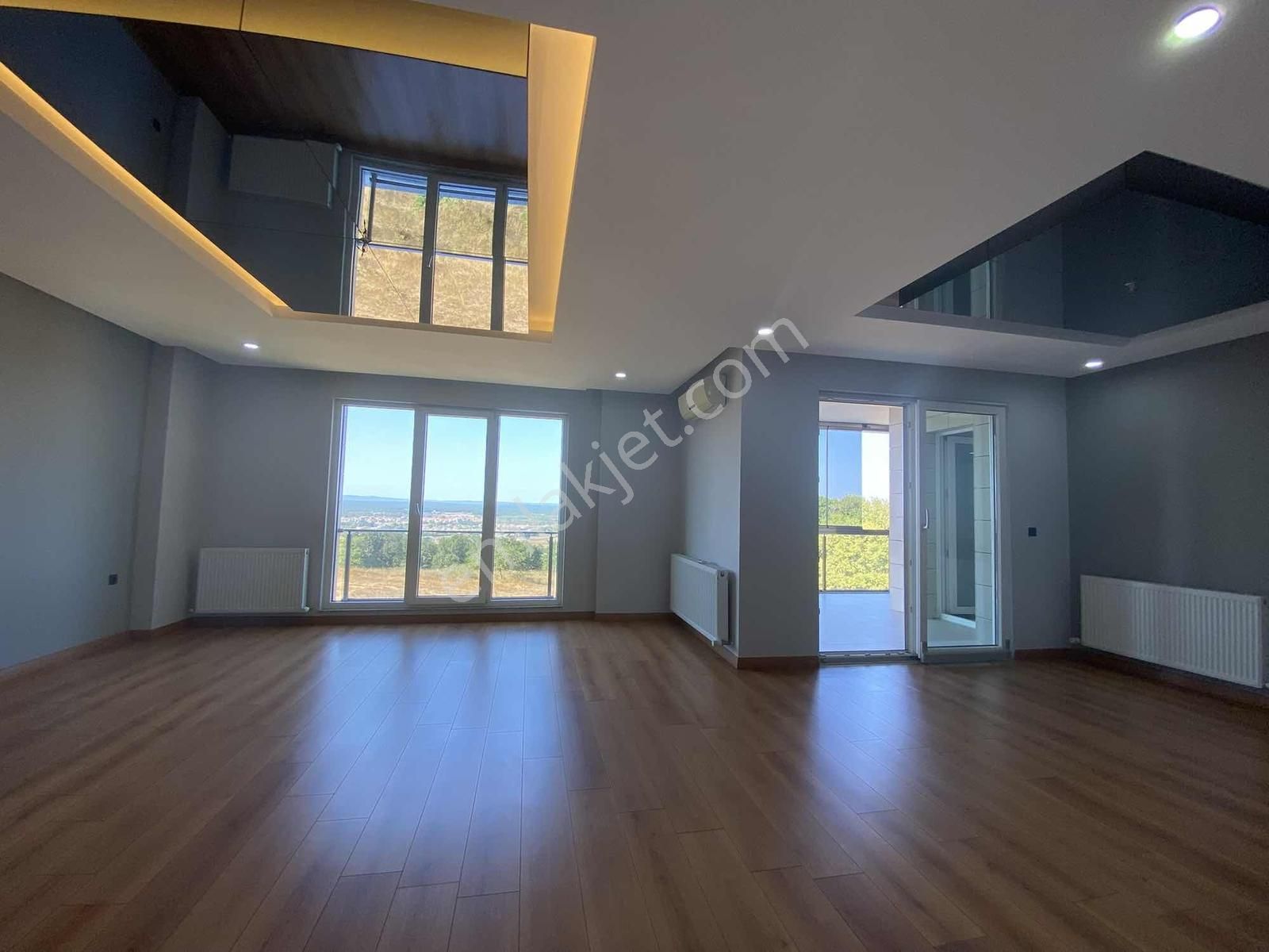 Tekirdağ Çerkezköy Tepe Bölgesi'nde Satılık 4 + 1 Daire - Görsel 33