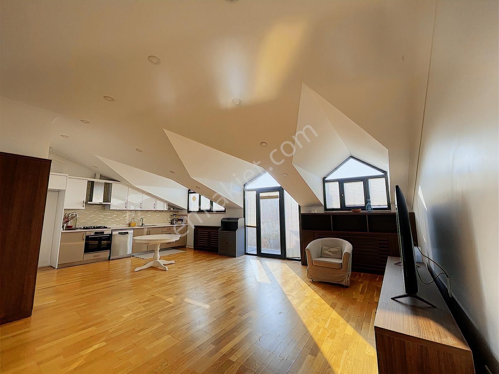 Salacak'ta Ferah, Deniz Manzaralı 3+1 Dubleks Daire - Görsel 5