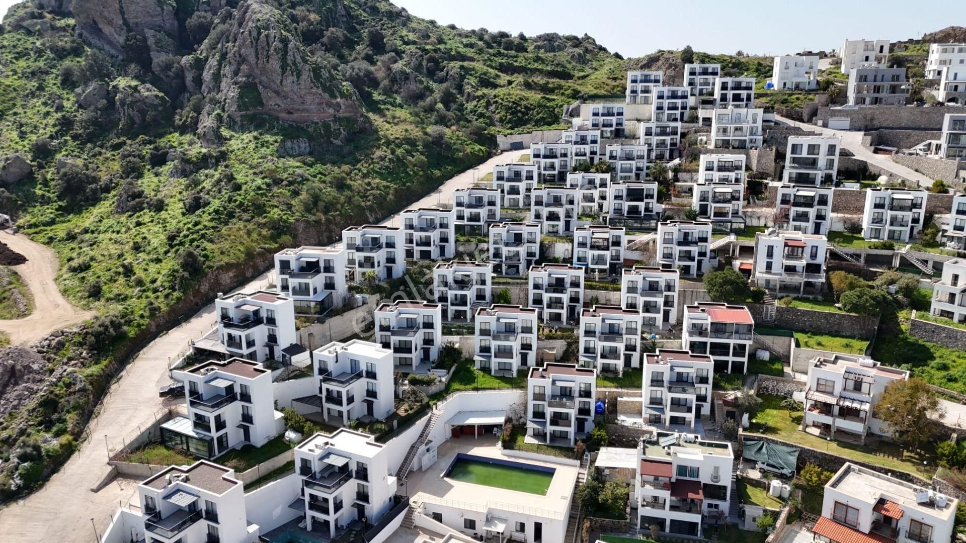 Bodrum Gündoğan Deniz Manzaralı Dönemsel Kiralık Villa - Görsel 3