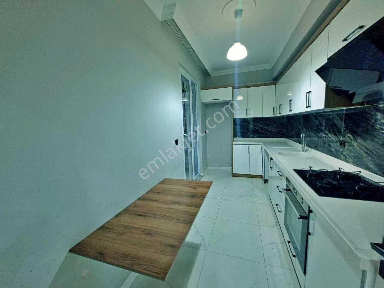 Uytundan Edremit Kadıköyde Ebeveyn Banyolu Cambalkonlu 2+1 Daire - Görsel 29