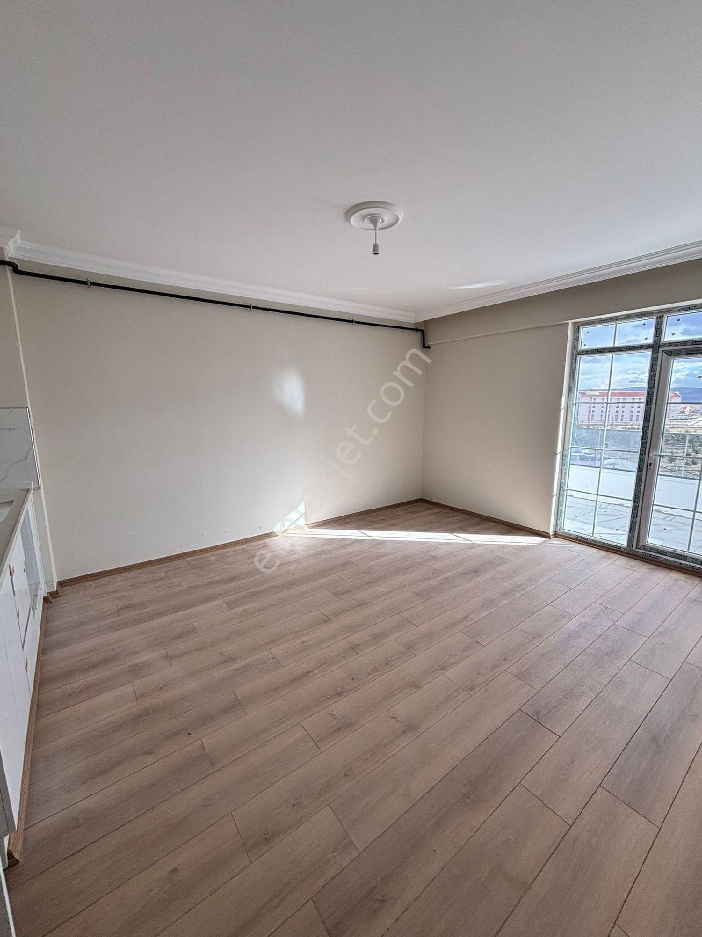 Konya Ereğli De Fen Lisesi Karşısı Satılık 2+0 Daire - Görsel 7