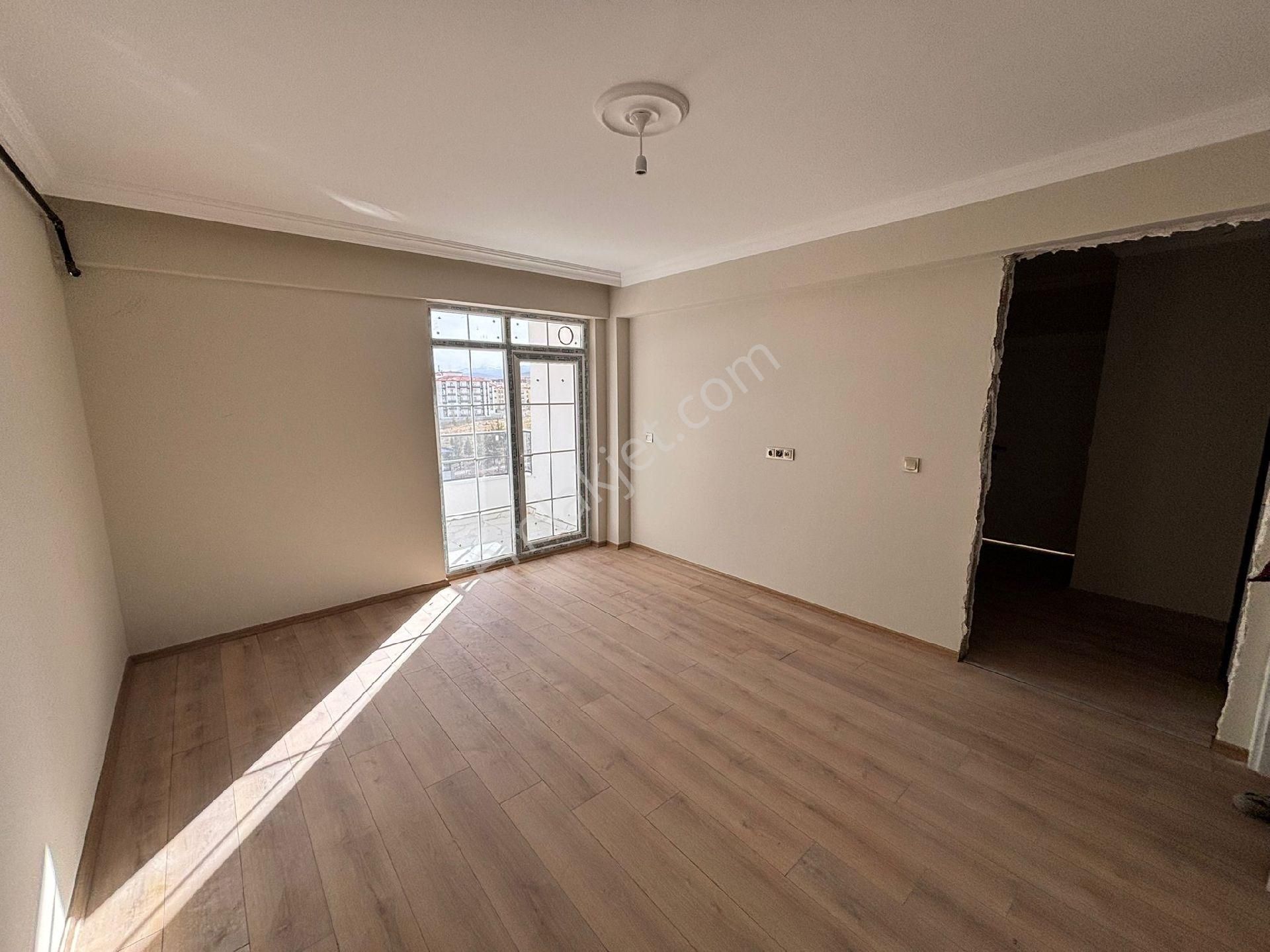 Konya Ereğli De Fen Lisesi Karşısı Satılık 2+0 Daire - Görsel 8