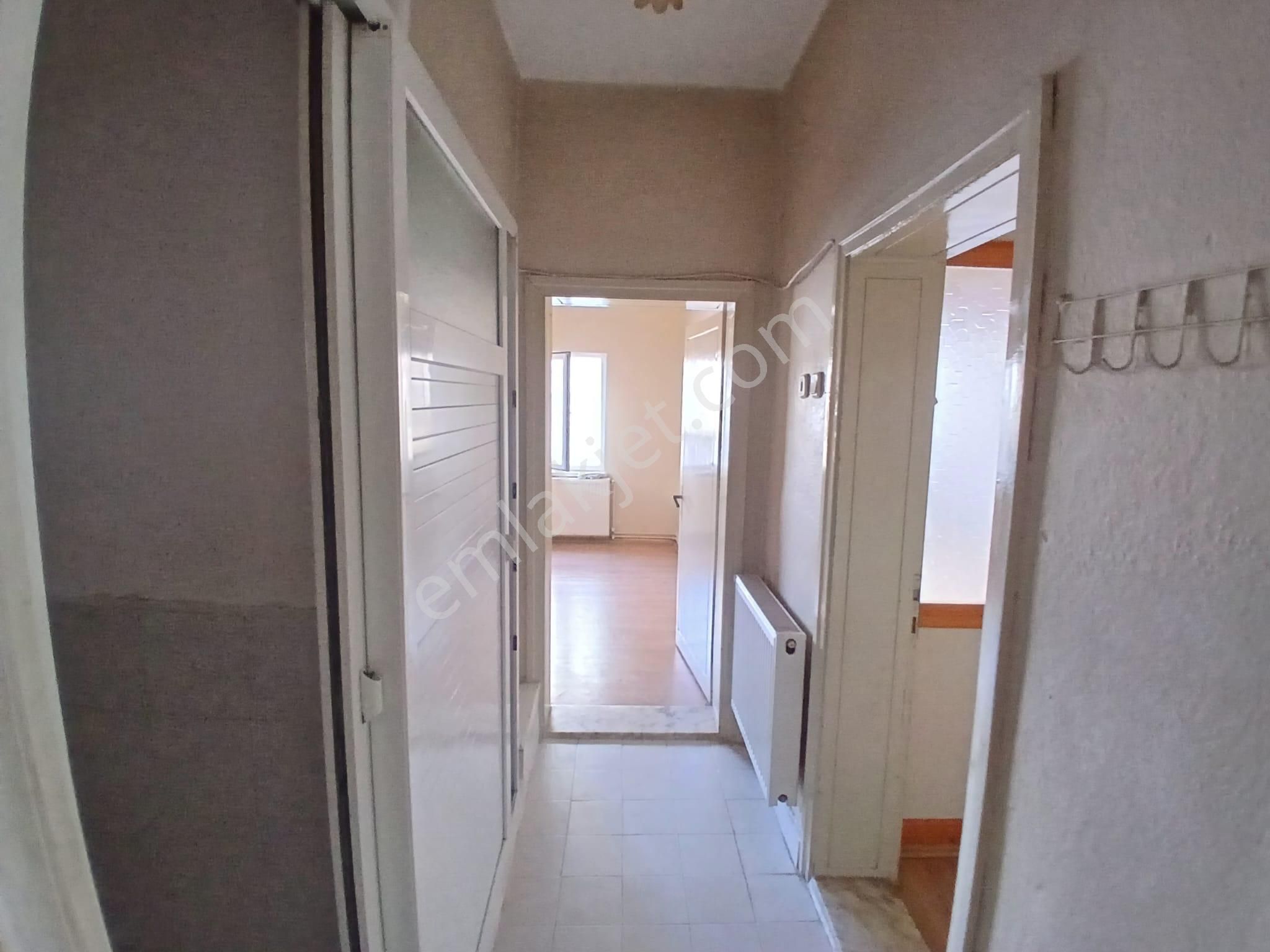 Akçay Emlak'tan Akşehir Altunkalem Jandarma Karakolu Civarında Doğalgazlı 1. Kat Satılık 3+1 Daire - Görsel 31
