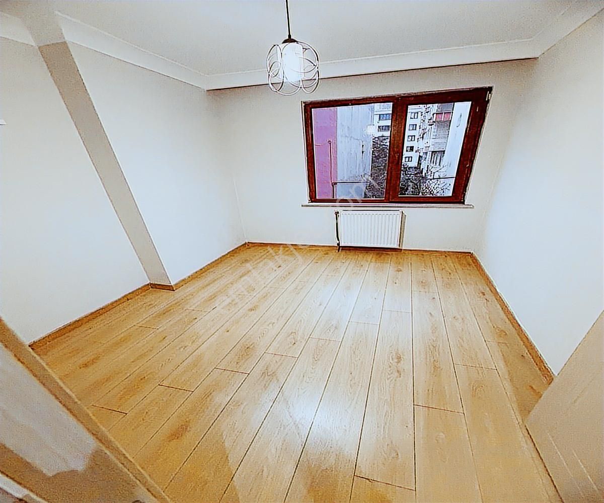 Mehterçeşme Mah Metrobüse Yürüme 2+1 Komple Ön Cephe Kat 1 - Görsel 7