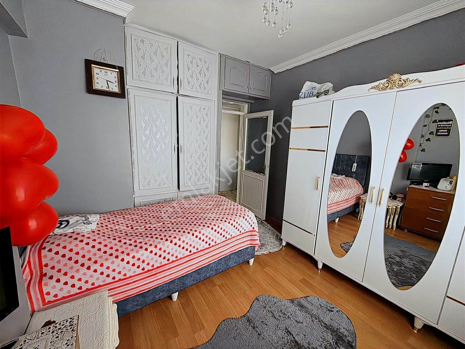 Beyazlar Mahallesi Krediye Uygun İskanlı Daire - Görsel 12