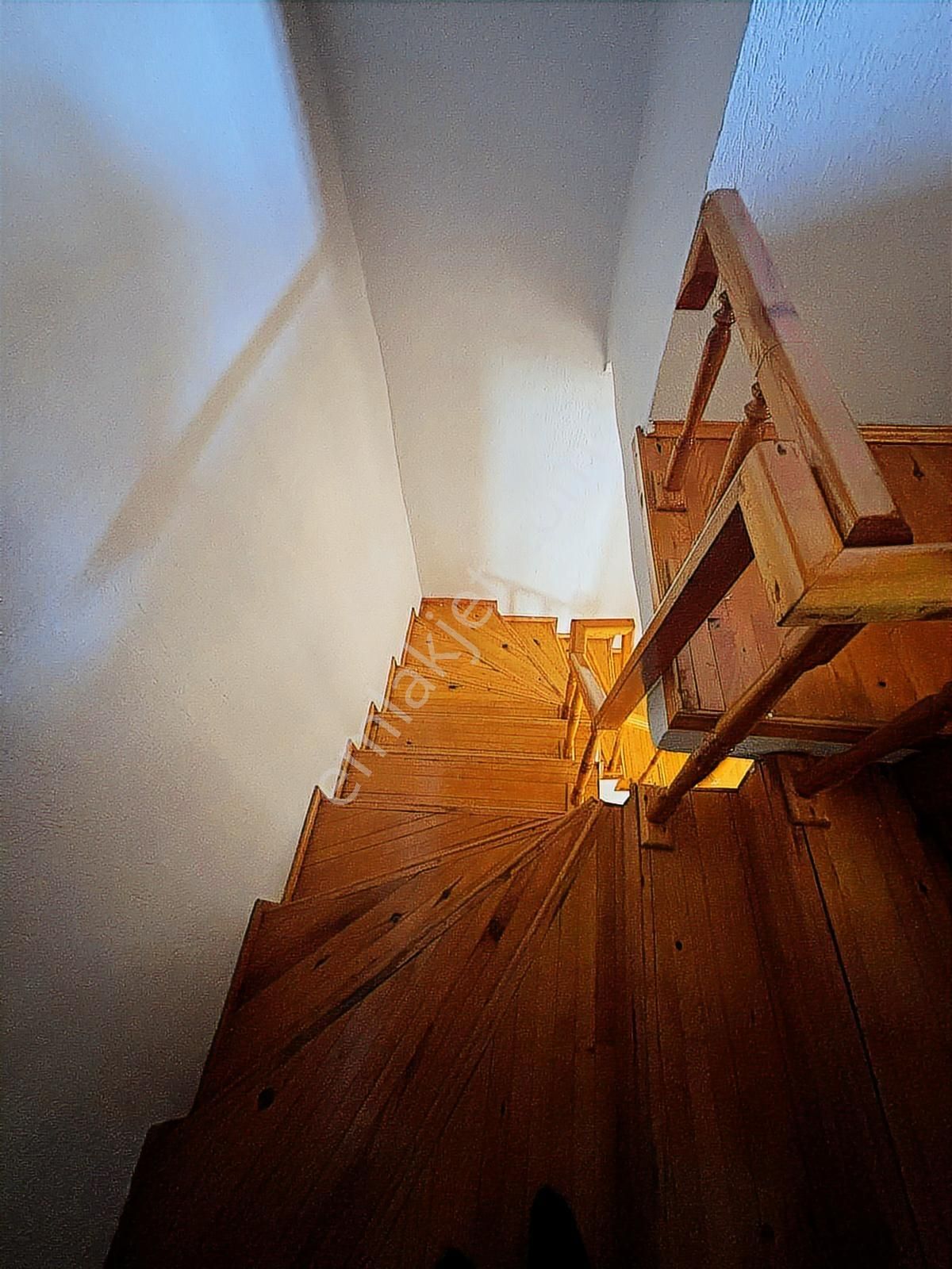 Kaan Emlaktan Gültepe Mahallesinde 5+1 Satılık Dublex Daire - Görsel 33