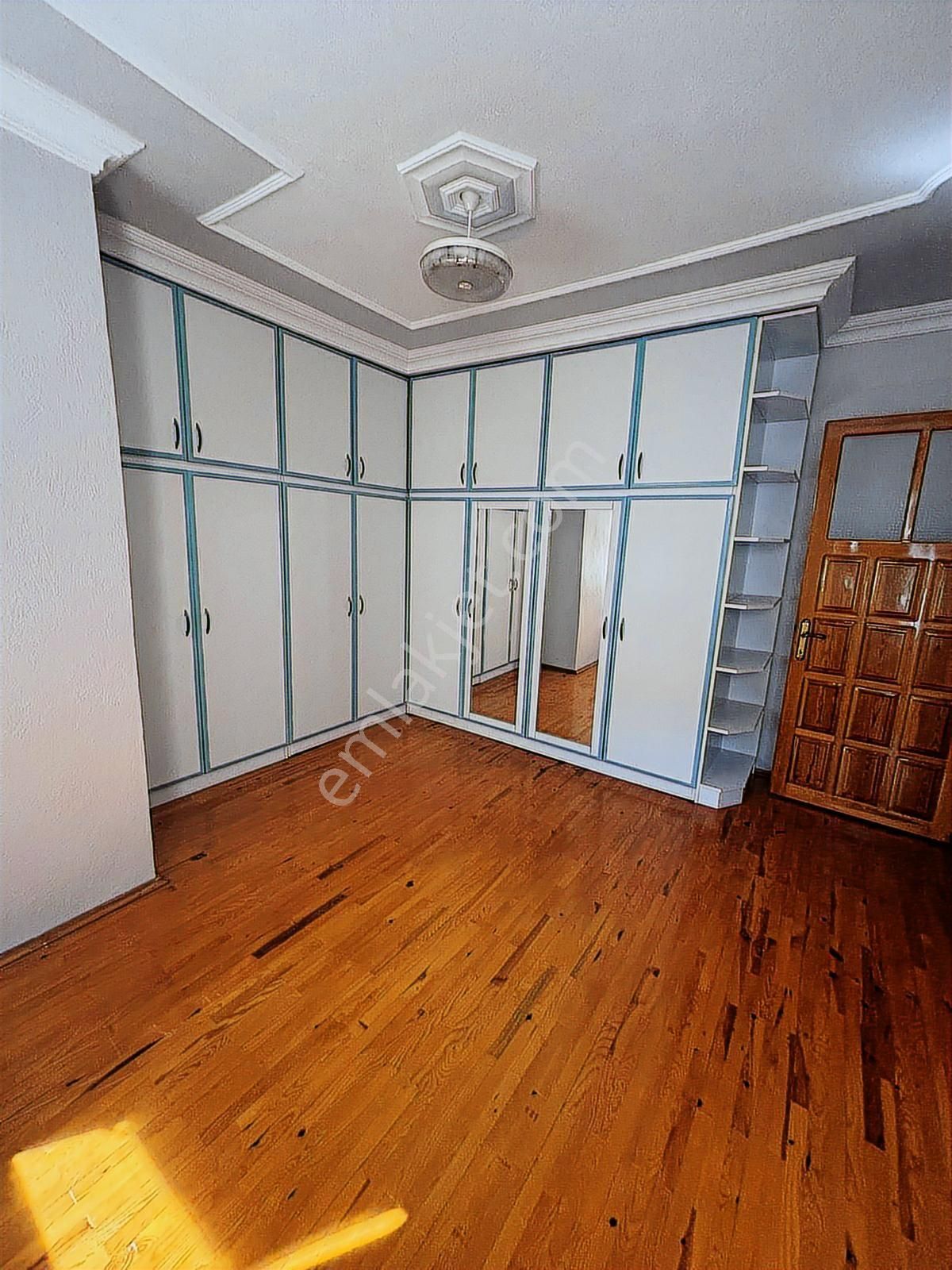 Kaan Emlaktan Gültepe Mahallesinde 5+1 Satılık Dublex Daire - Görsel 21