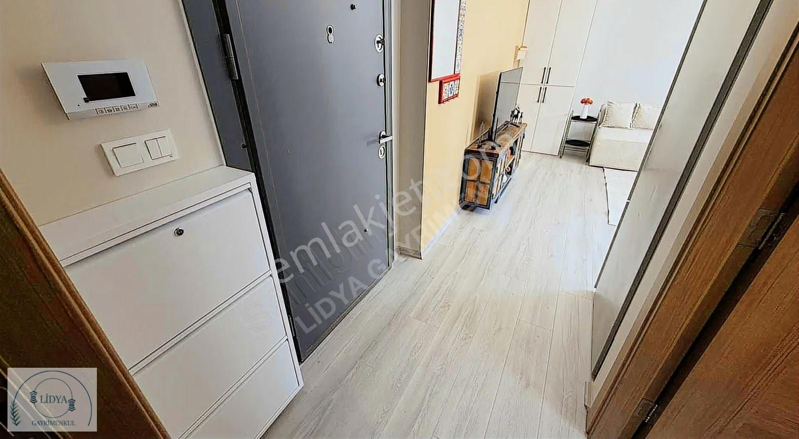 Kayışdağı Mh. Metroya10 Dk Sıfır Daire Full Eşyalı Otoparklı - Görsel 27