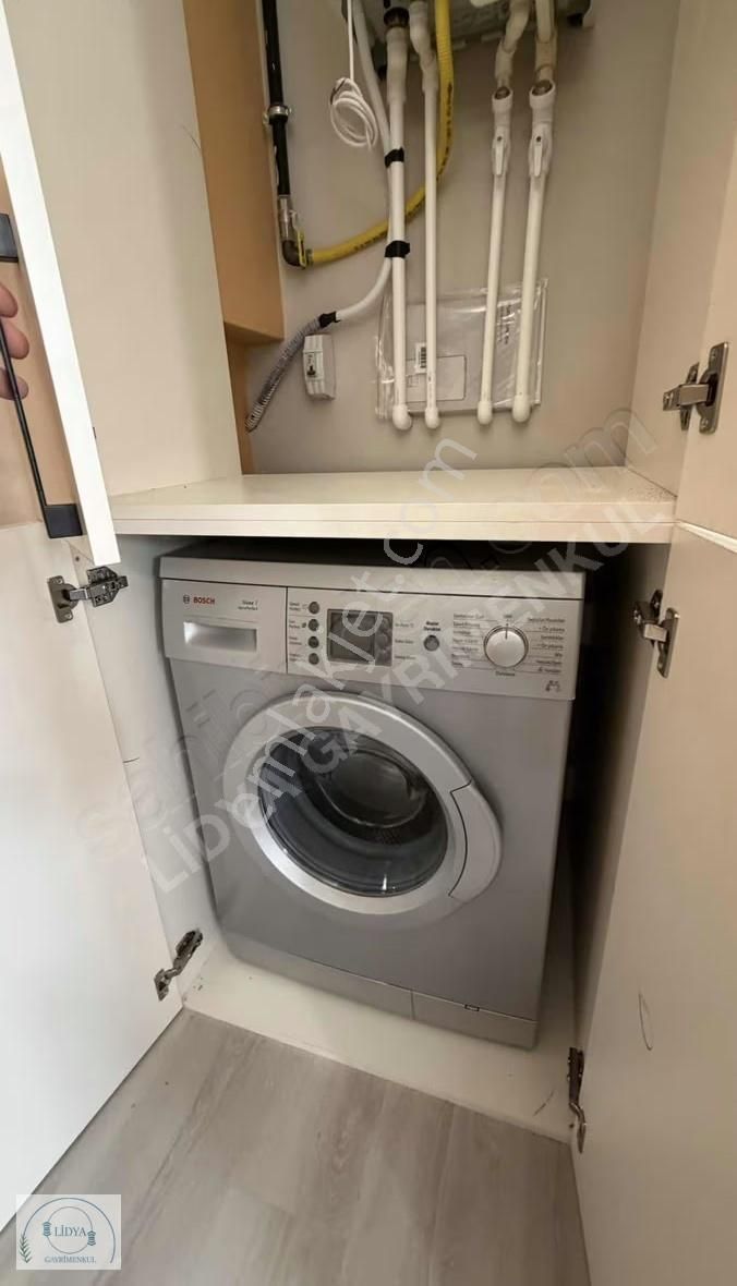 Kayışdağı Mh. Metroya10 Dk Sıfır Daire Full Eşyalı Otoparklı - Görsel 22