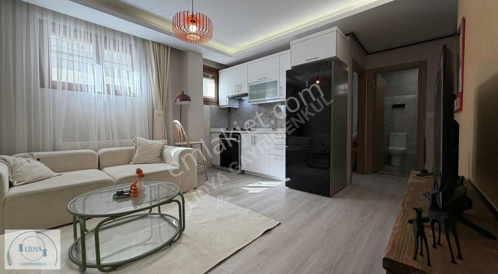 Kayışdağı Mh. Metroya10 Dk Sıfır Daire Full Eşyalı Otoparklı - Görsel 6