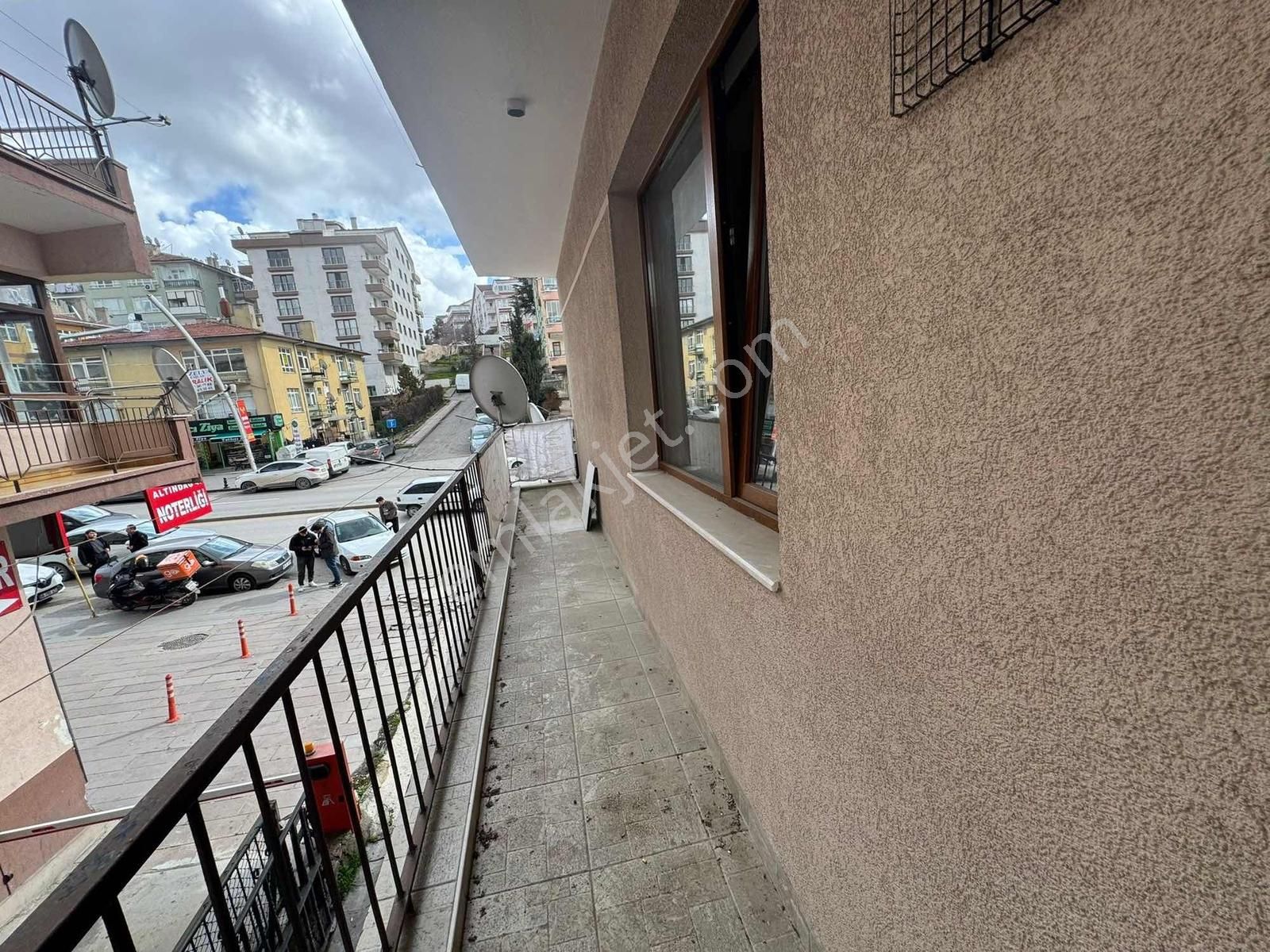 Mecidiye Metrosuna 2 Dk 3+1 Ön Cephe Yapılı Masrafsız Daire - Görsel 34