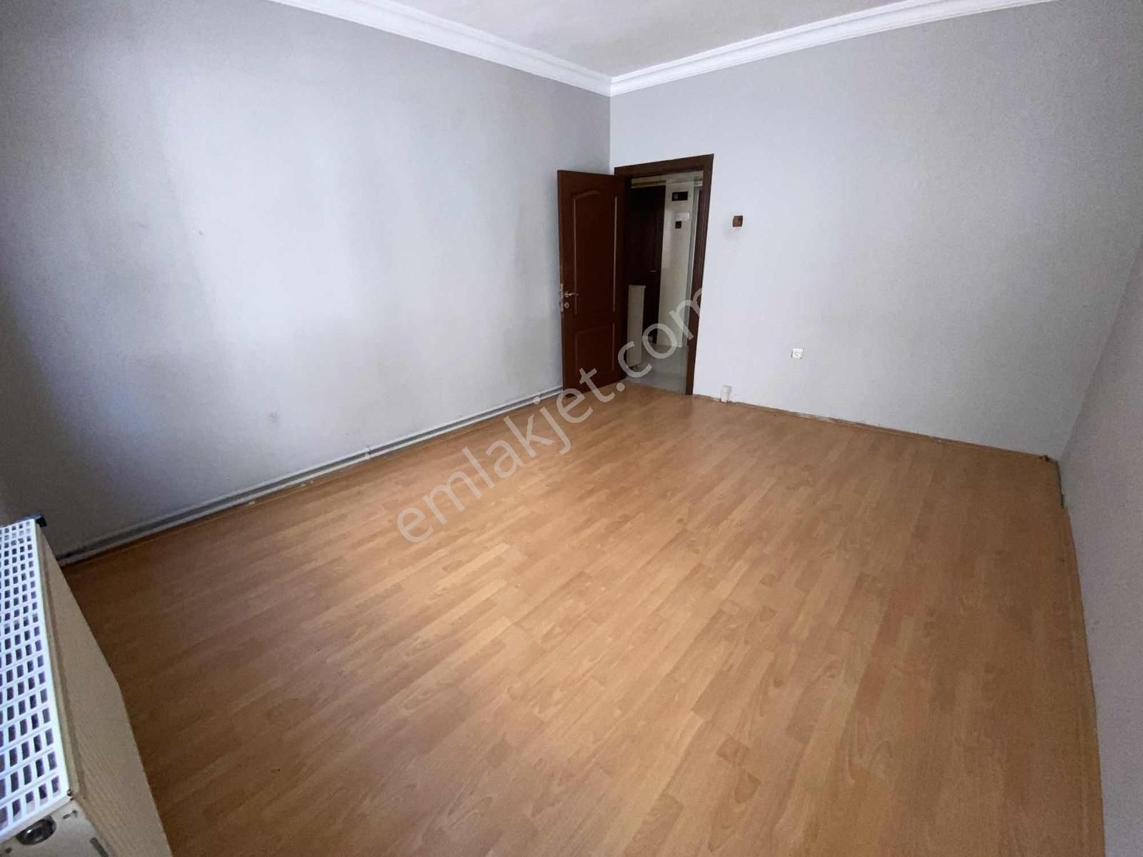 Mecidiye Metrosuna 2 Dk 3+1 Ön Cephe Yapılı Masrafsız Daire - Görsel 5