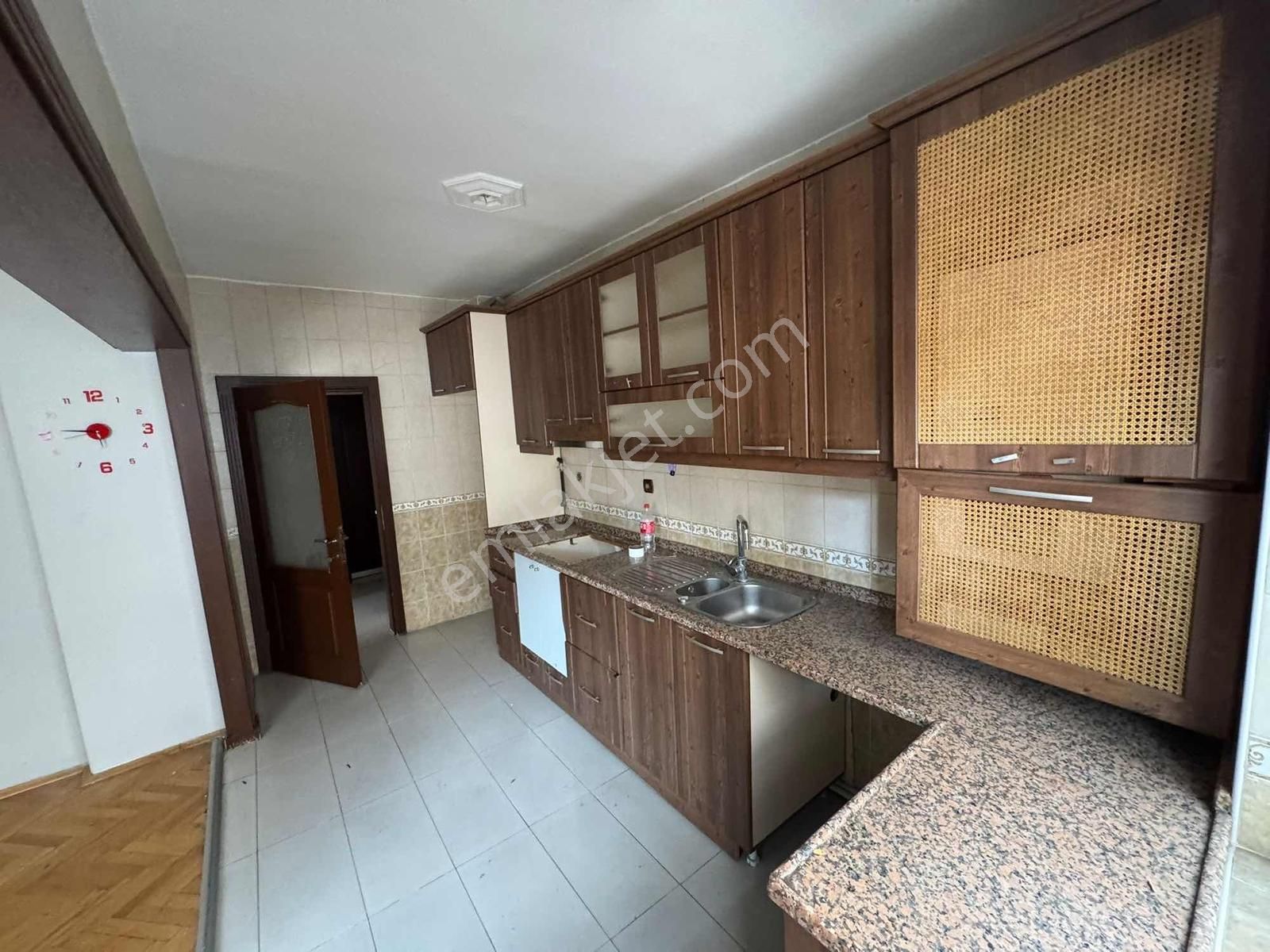 Mecidiye Metrosuna 2 Dk 3+1 Ön Cephe Yapılı Masrafsız Daire - Görsel 32