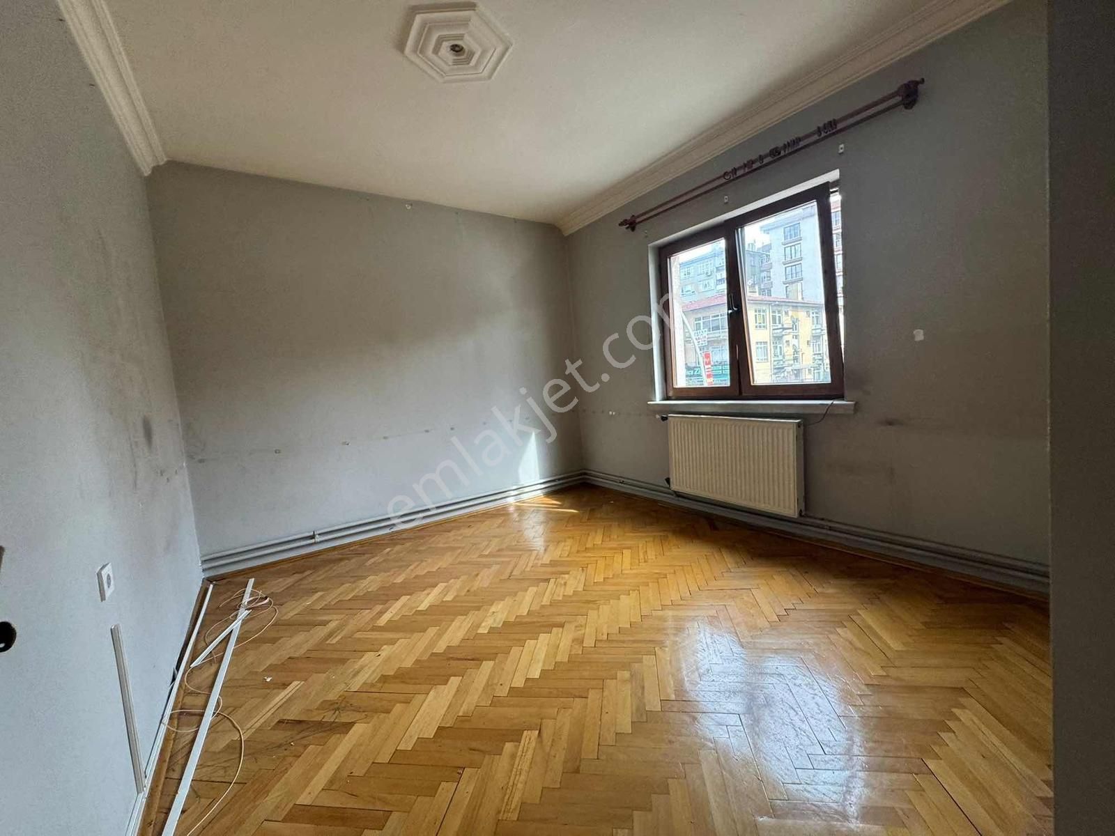 Mecidiye Metrosuna 2 Dk 3+1 Ön Cephe Yapılı Masrafsız Daire - Görsel 31