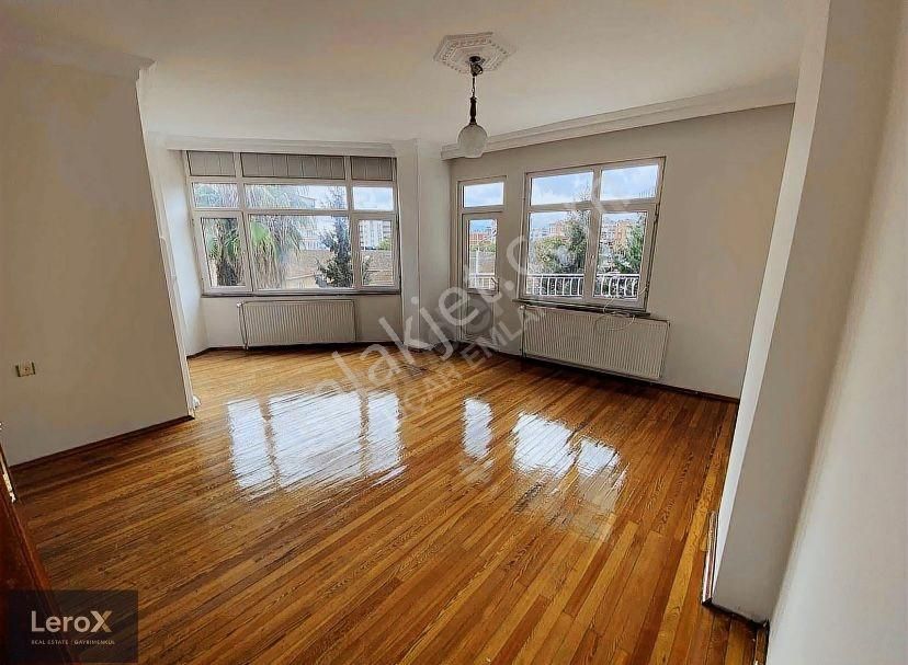 Lerox Uçardan Sağlık Ocağı Yanı Satılık Daire! - Görsel 2