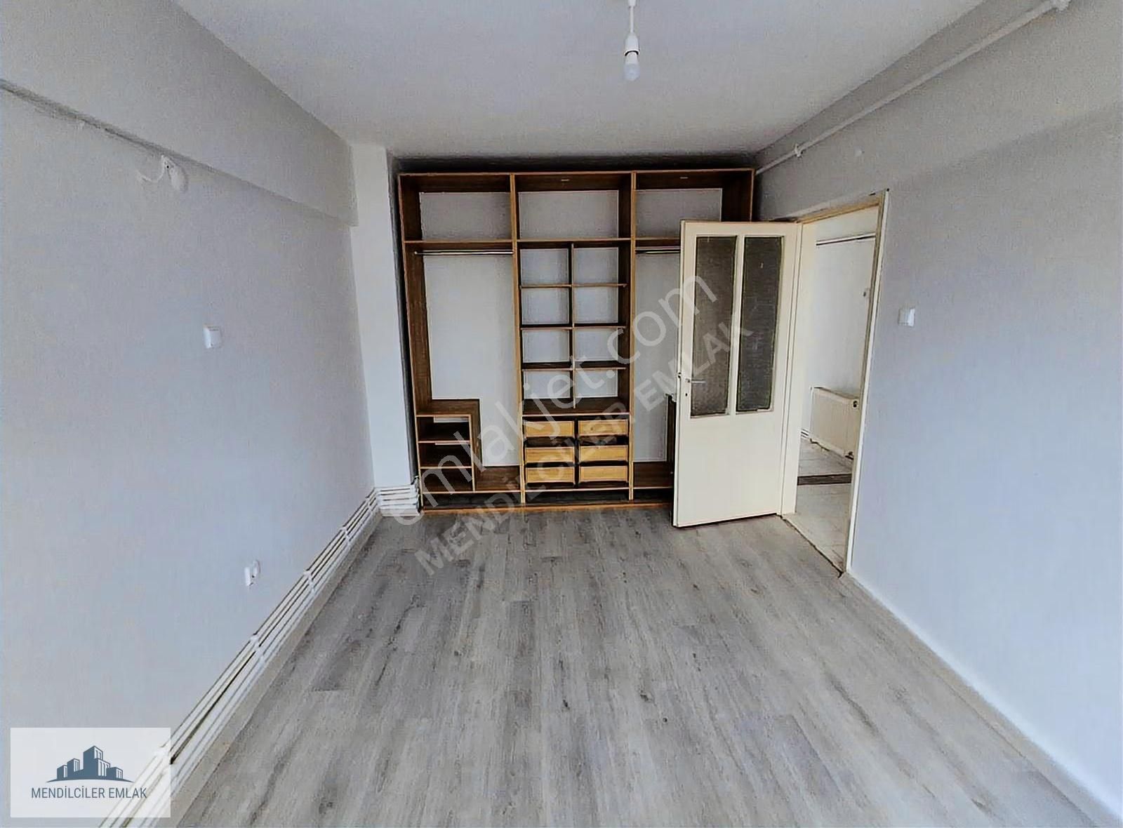 Egitim Fakültesi Ve Kordona 3 Dk Mesafede Arakat 2+1daire - Görsel 22