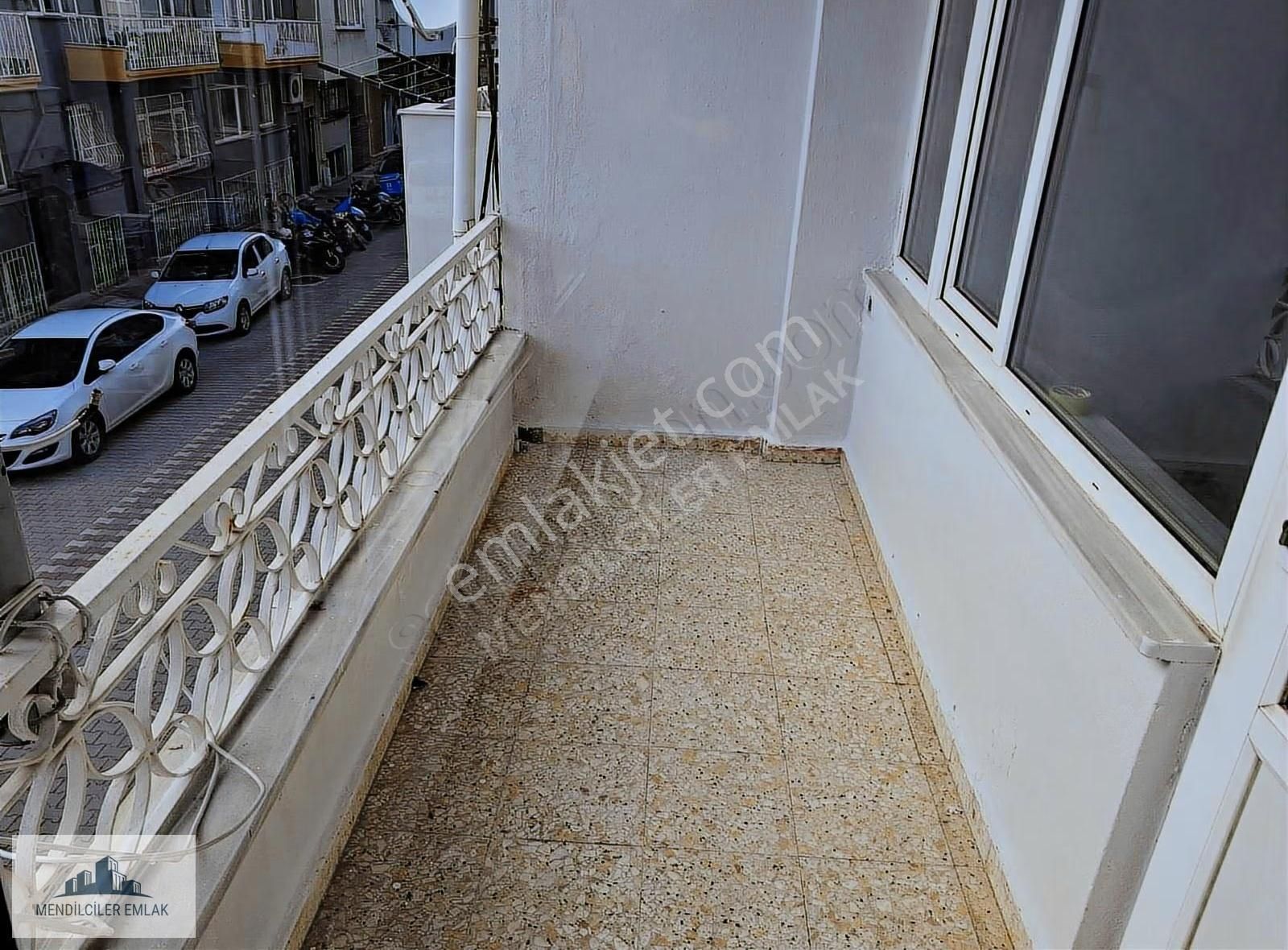 Egitim Fakültesi Ve Kordona 3 Dk Mesafede Arakat 2+1daire - Görsel 23