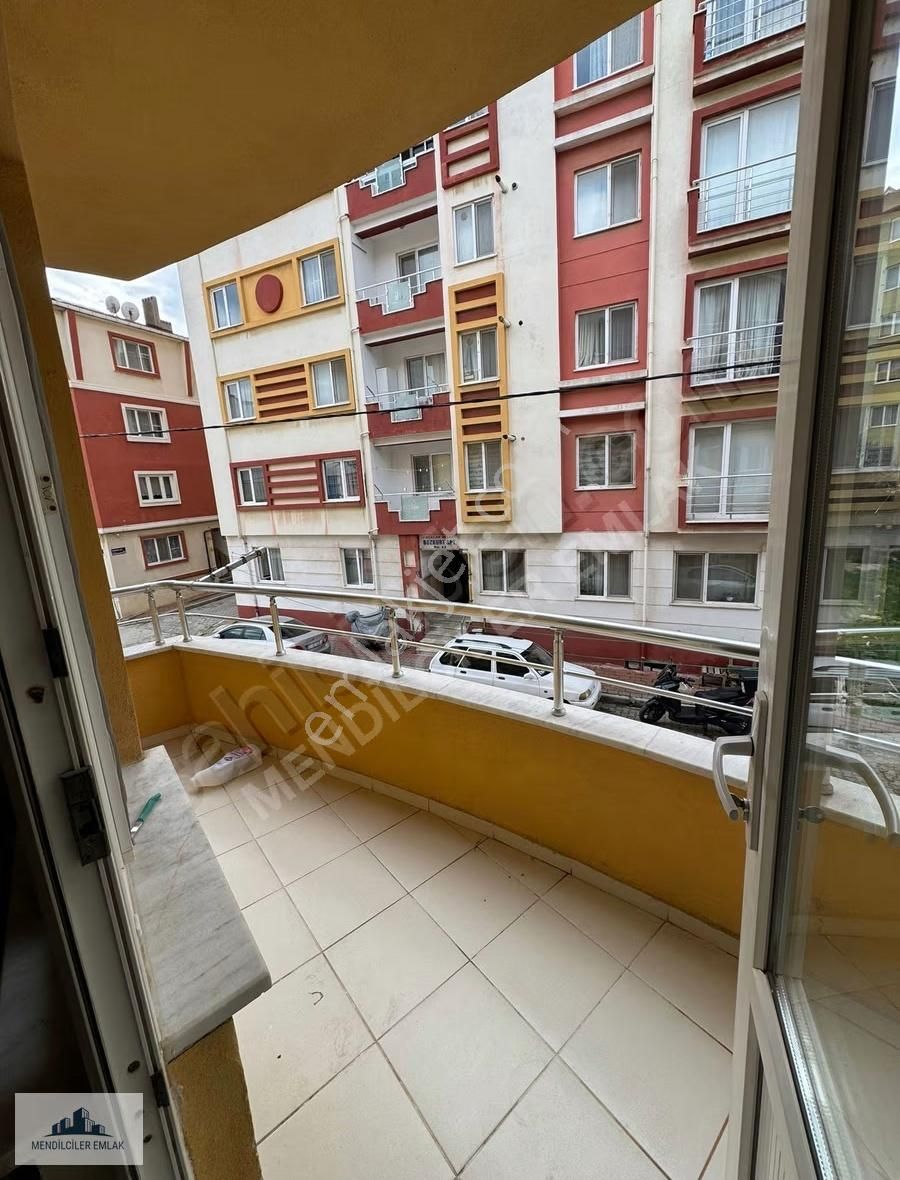 Merkez Barbaros Mahallesinde Kiralık Arakat 3+1 Daire - Görsel 8