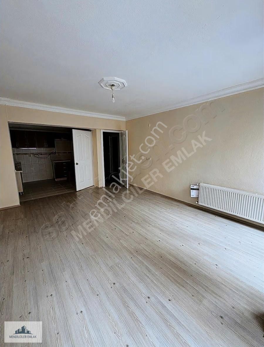 Merkez Barbaros Mahallesinde Kiralık Arakat 3+1 Daire - Görsel 15