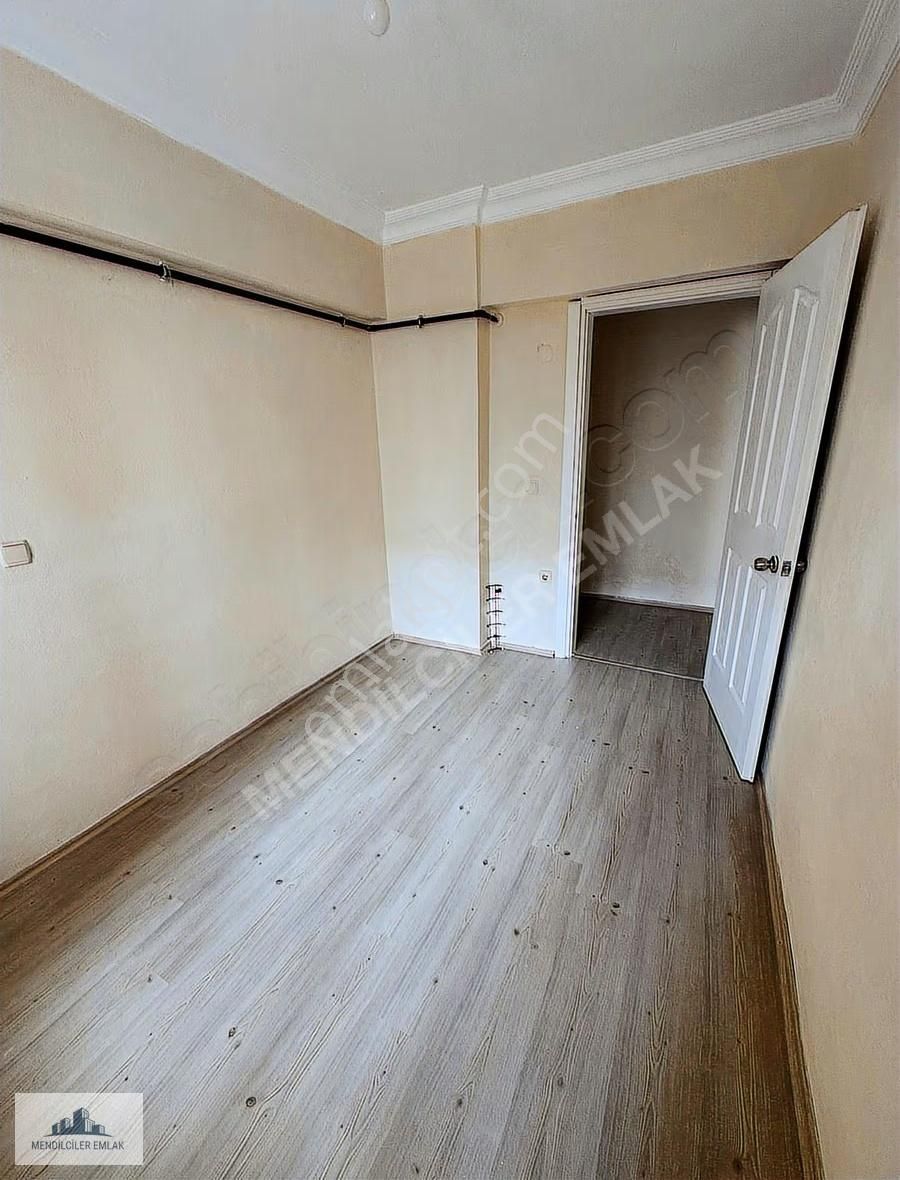 Merkez Barbaros Mahallesinde Kiralık Arakat 3+1 Daire - Görsel 12