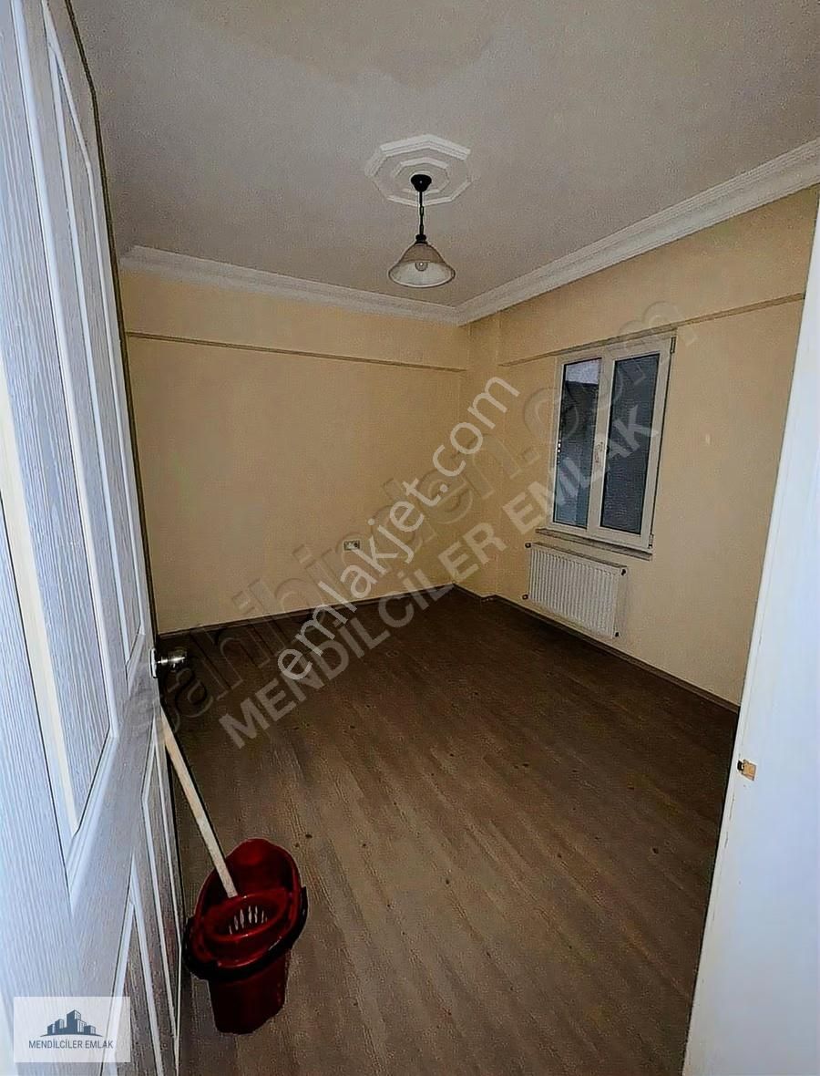 Merkez Barbaros Mahallesinde Kiralık Arakat 3+1 Daire - Görsel 10