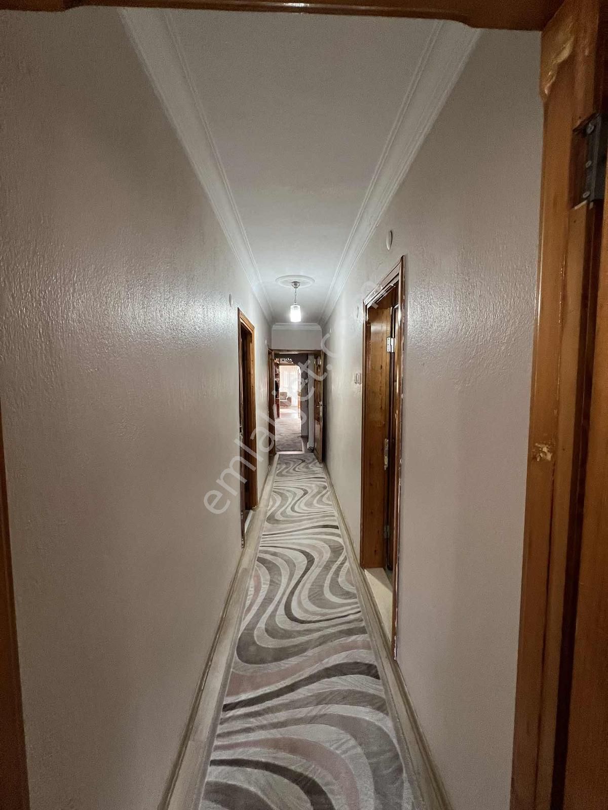 Berama Maltepe Mahallesi 3+1 Satılık Ara Kat Daire - Görsel 2