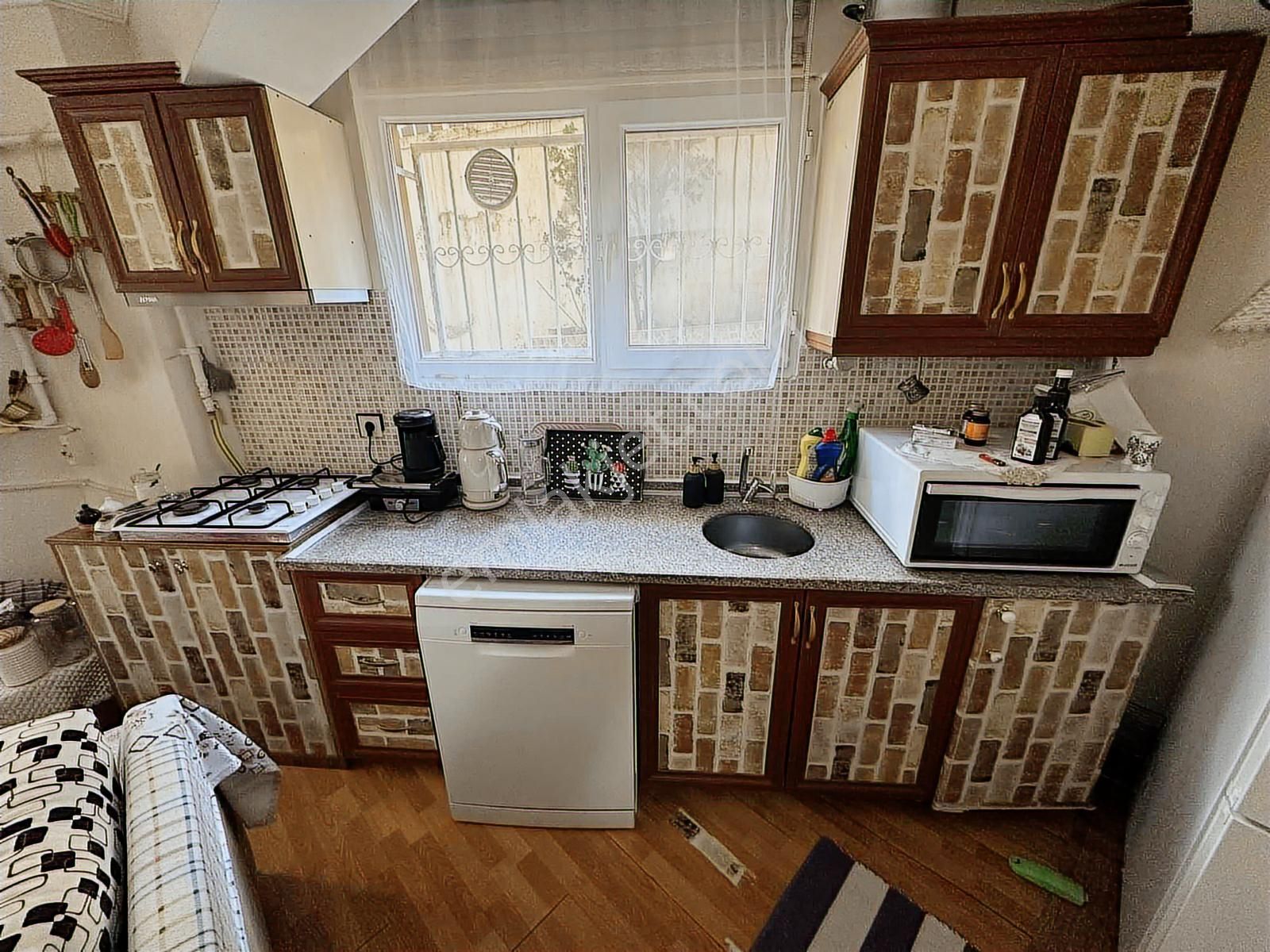 Esenevler Mah. Satılık 1+1 Bahçe Katı Daire 3.650.000 Tl - Görsel 7