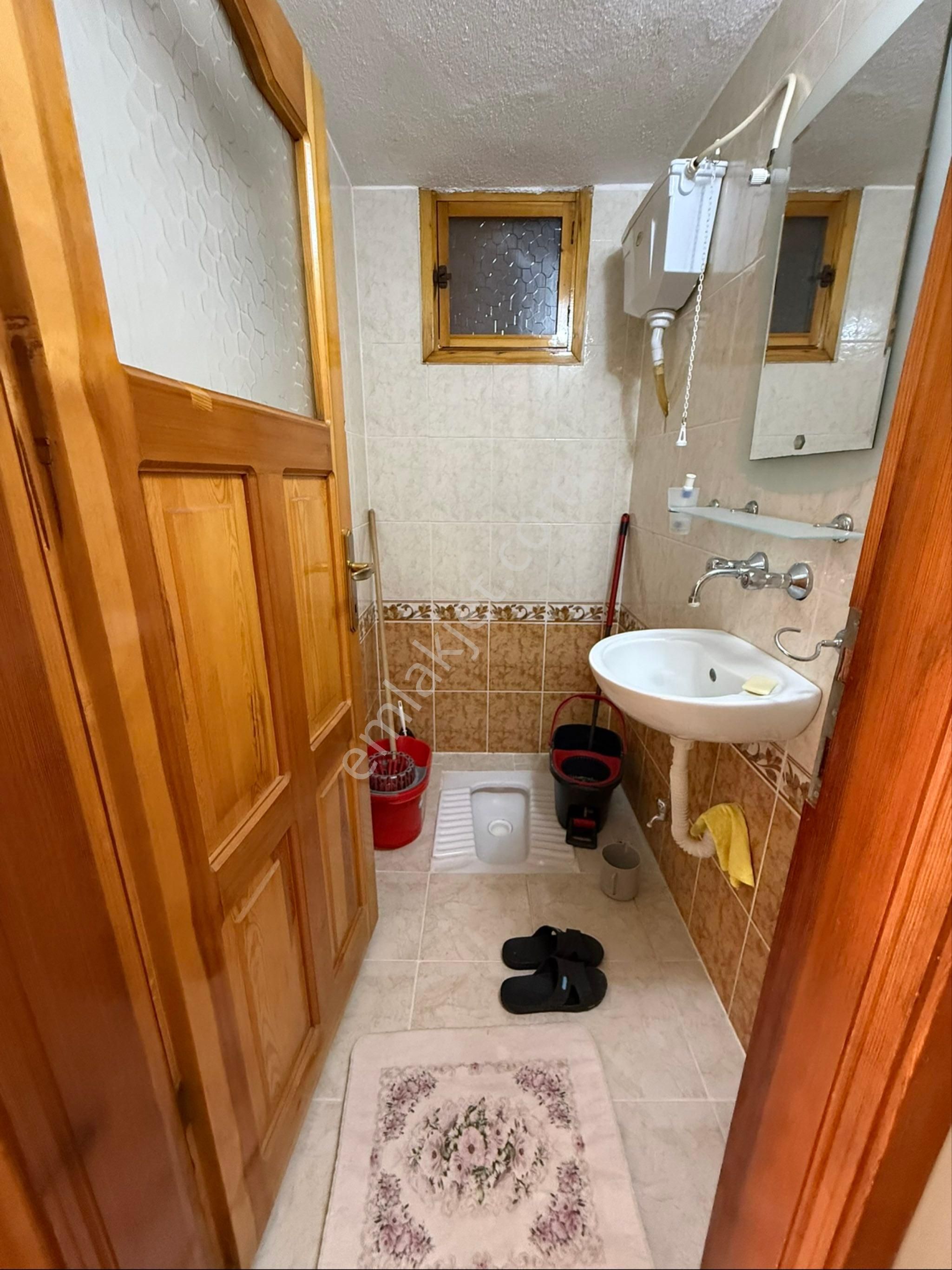 Kasımpaşa Mahallesinde Kiralık 3+1 Doğalgazlı Daire - Görsel 24