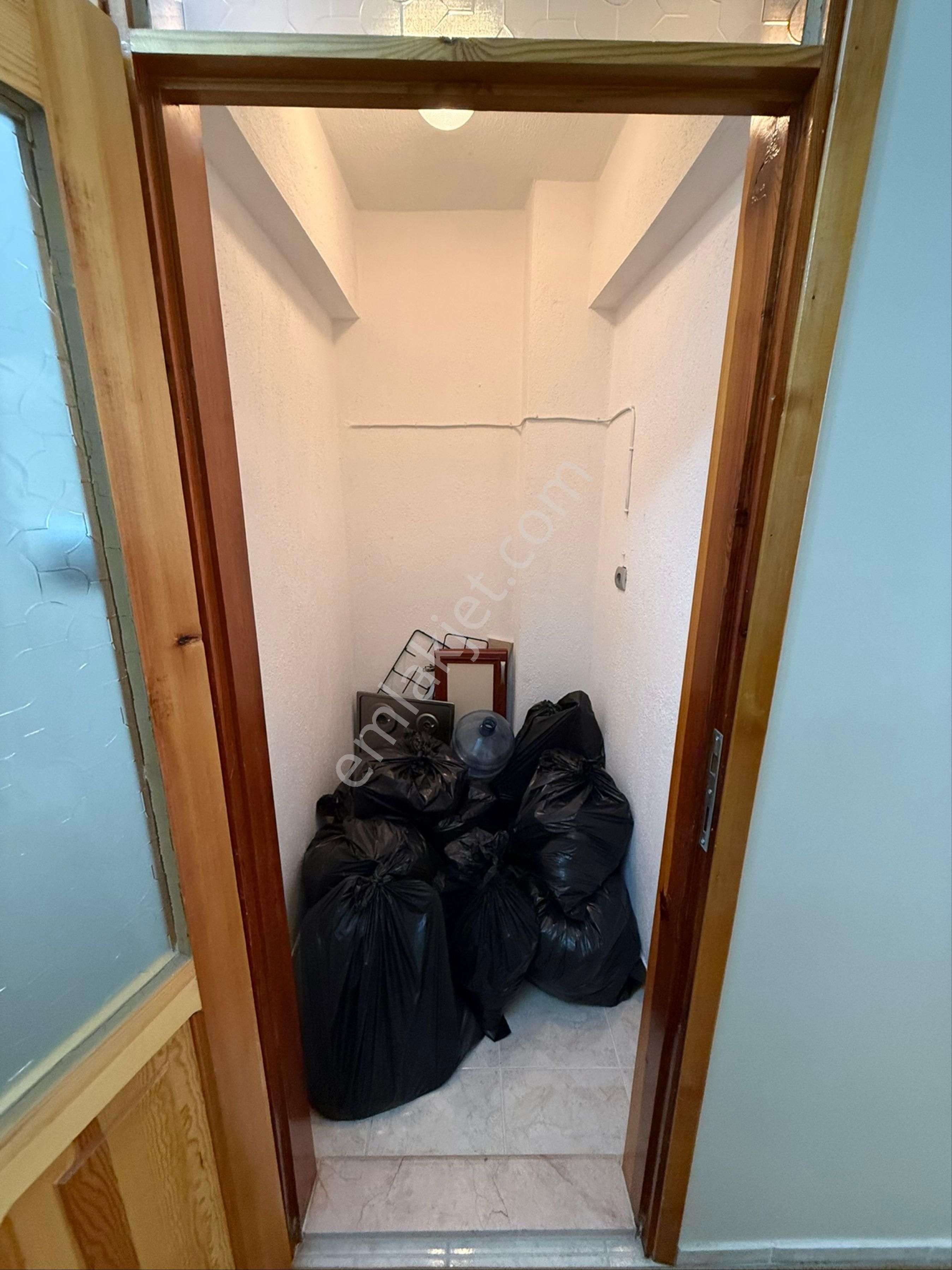 Kasımpaşa Mahallesinde Kiralık 3+1 Doğalgazlı Daire - Görsel 23