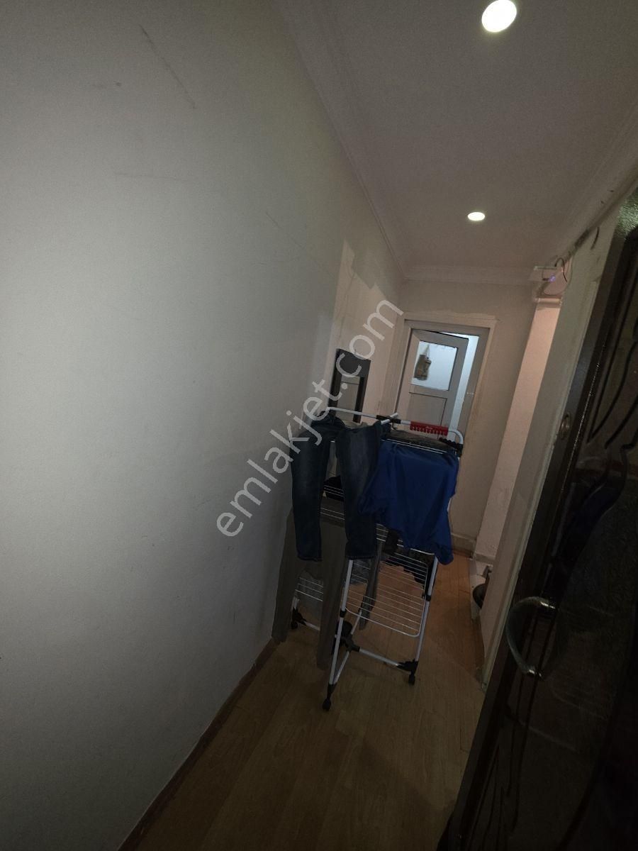 Mehmet Akifte Satılık 13m² Hisseli 1+1 Yüksek Giriş - Görsel 3