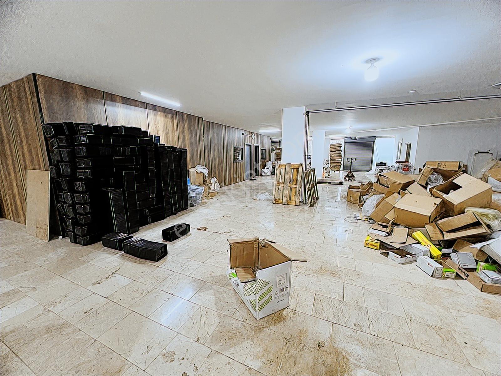 Barıştepe Demirdağ Cad Üzeri 1750m2 Hazır Kiracılı Satlık Dükkan - Görsel 27