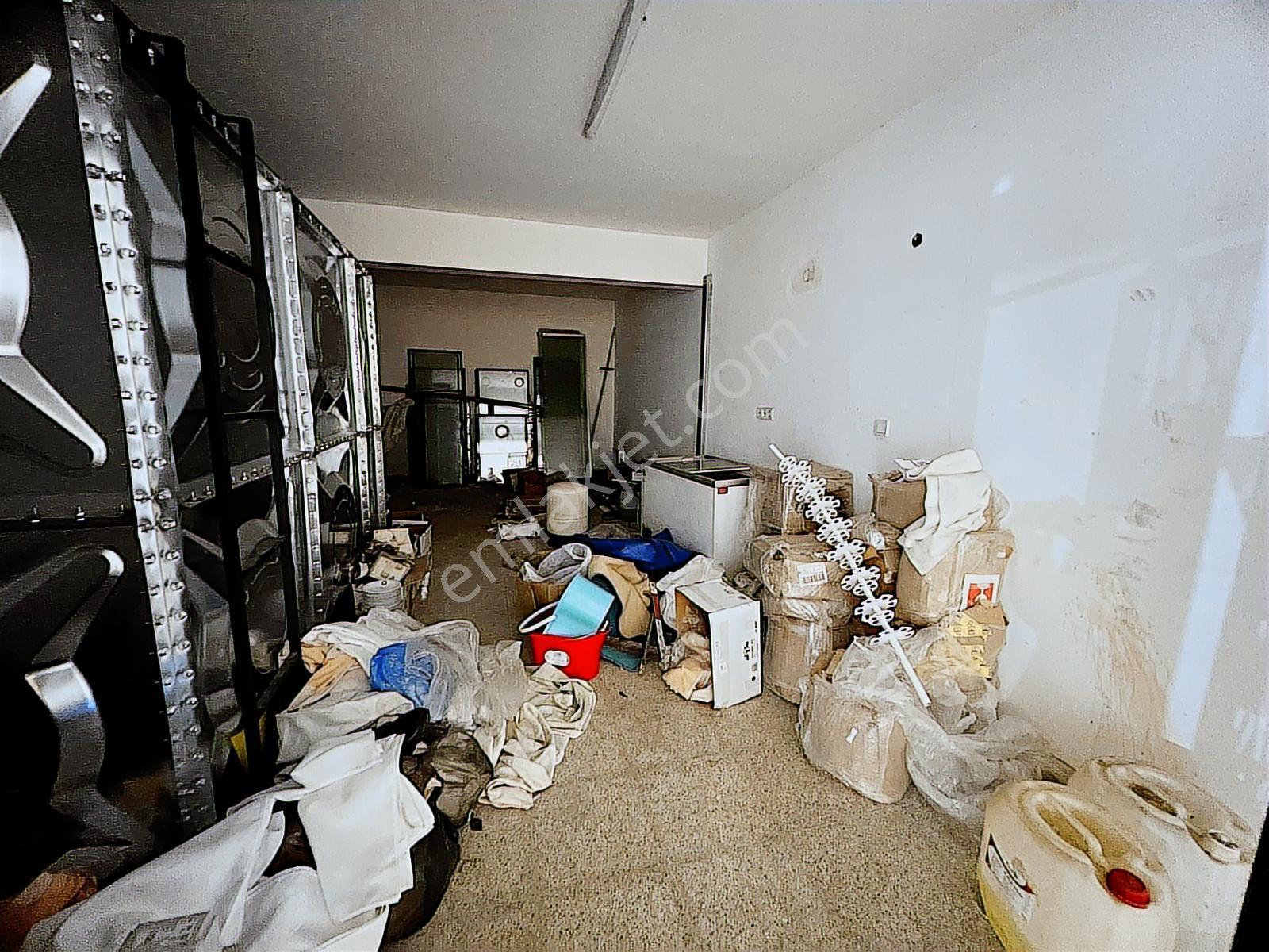 Barıştepe Demirdağ Cad Üzeri 1750m2 Hazır Kiracılı Satlık Dükkan - Görsel 7