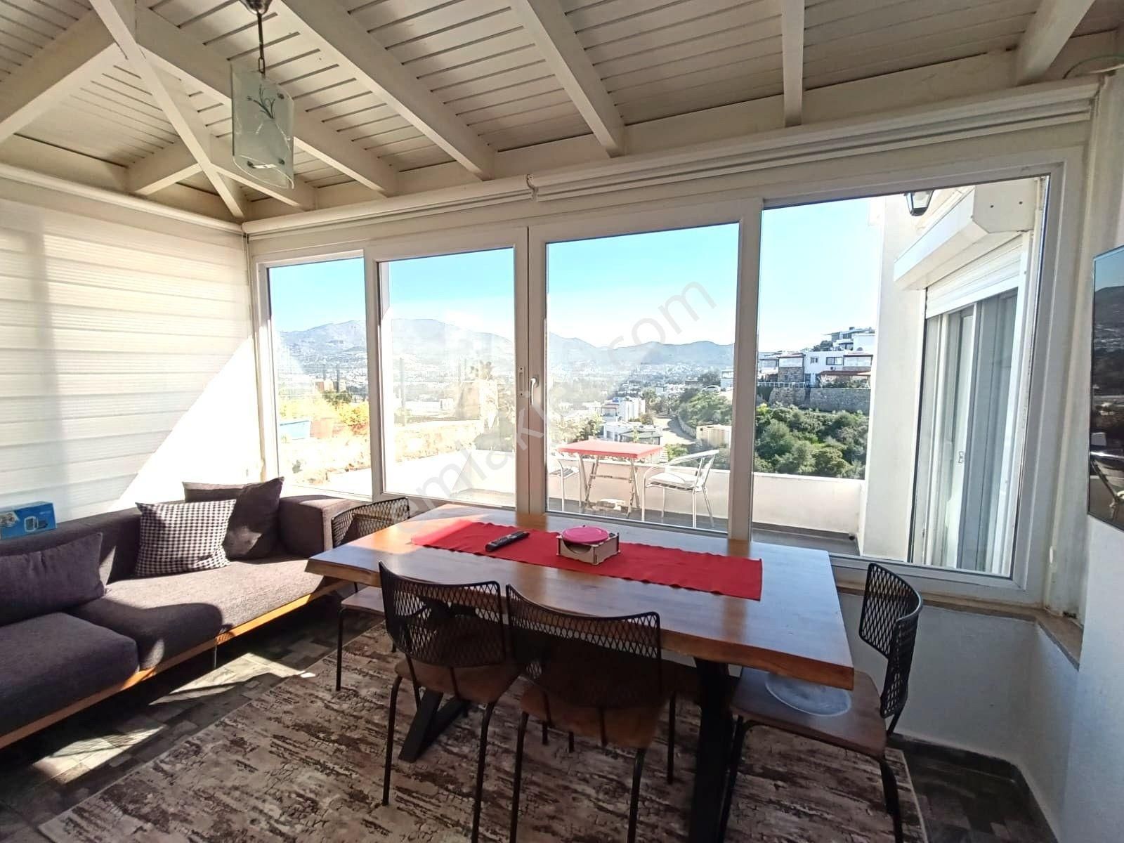 Bodrum Gümüşlükte Satılık Özel Plajlı Sitede Müstakil Bahçeli Villa - Görsel 17