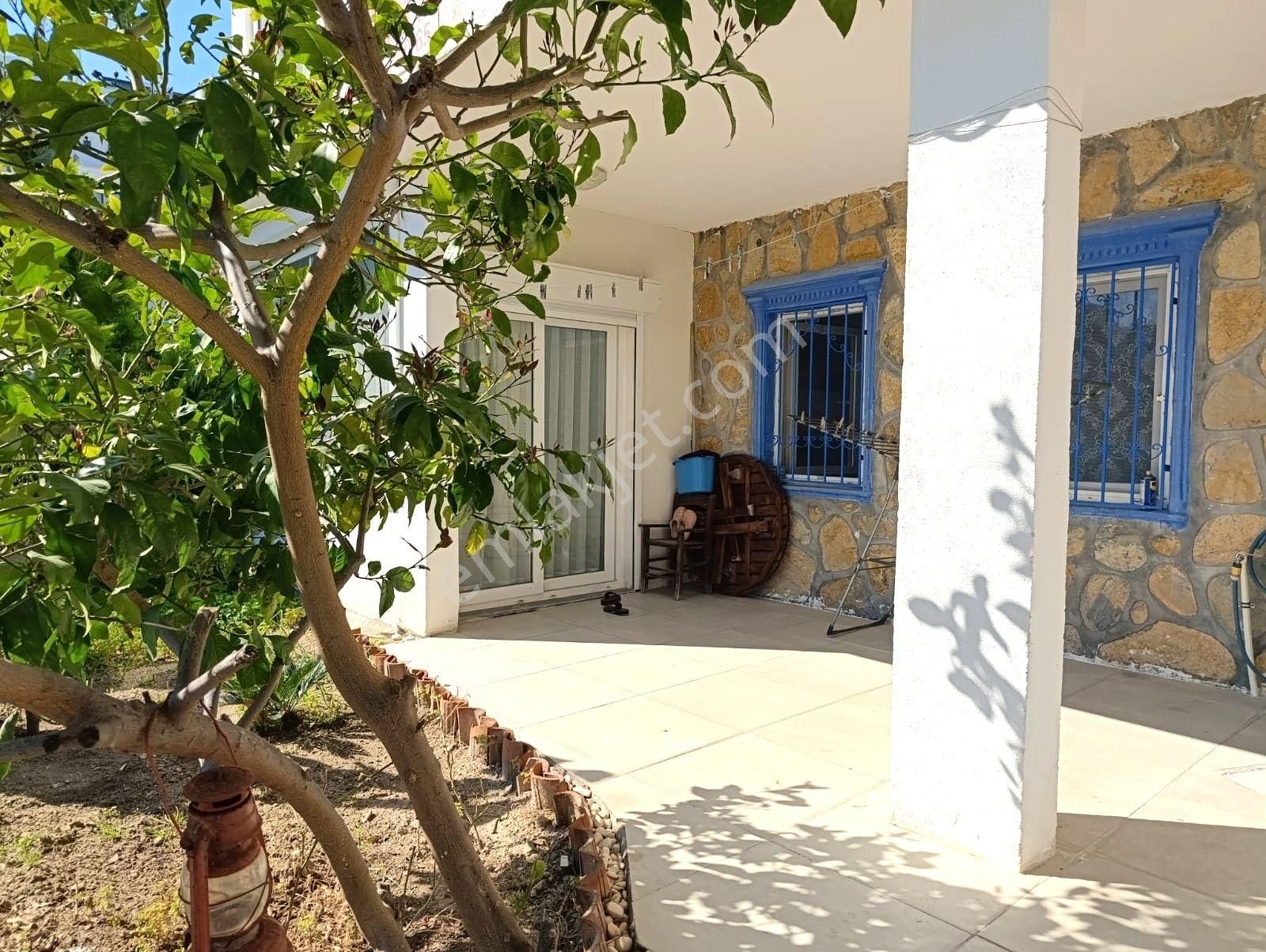 Bodrum Gümüşlükte Satılık Özel Plajlı Sitede Müstakil Bahçeli Villa - Görsel 2