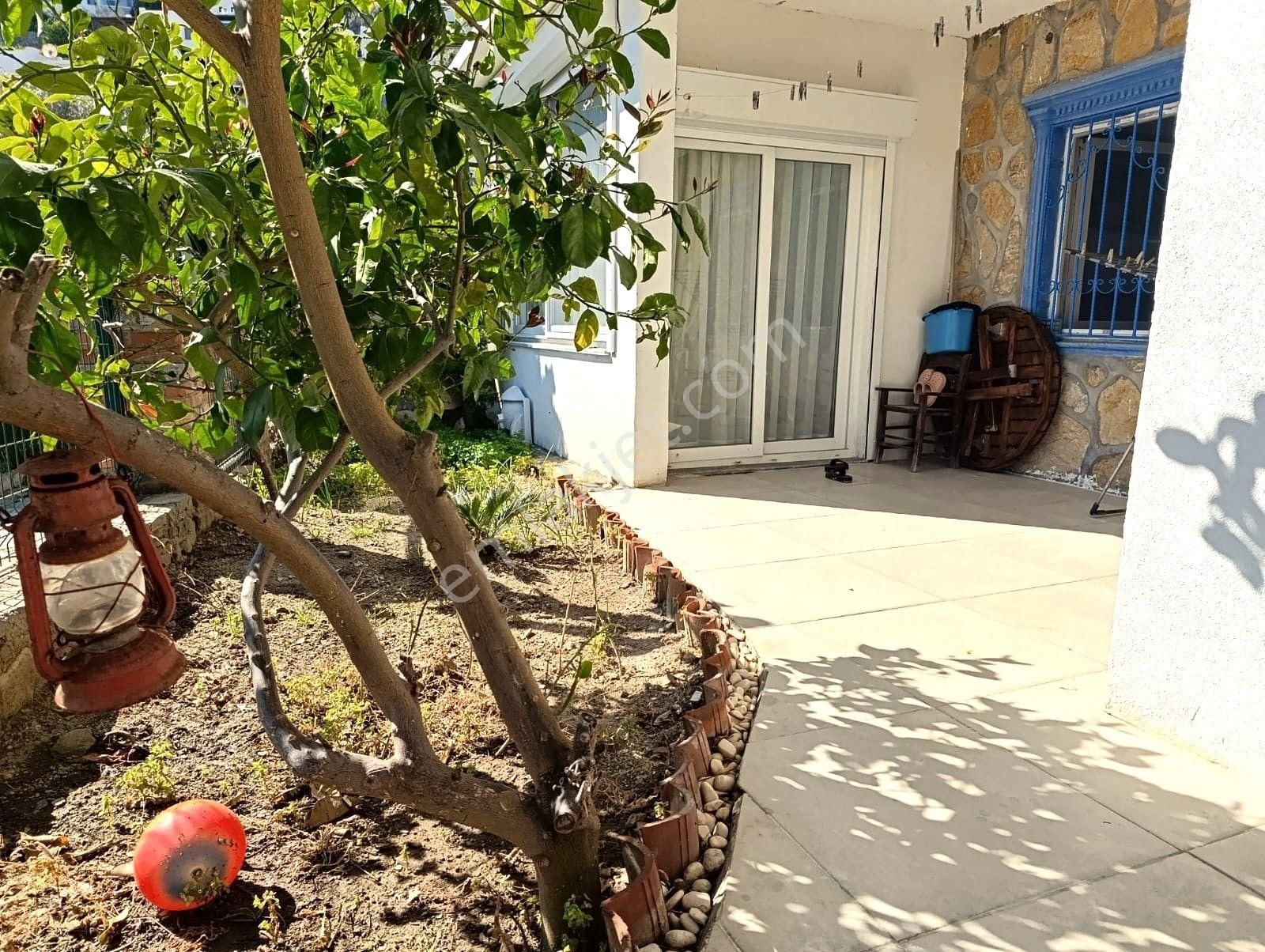 Bodrum Gümüşlükte Satılık Özel Plajlı Sitede Müstakil Bahçeli Villa - Görsel 3