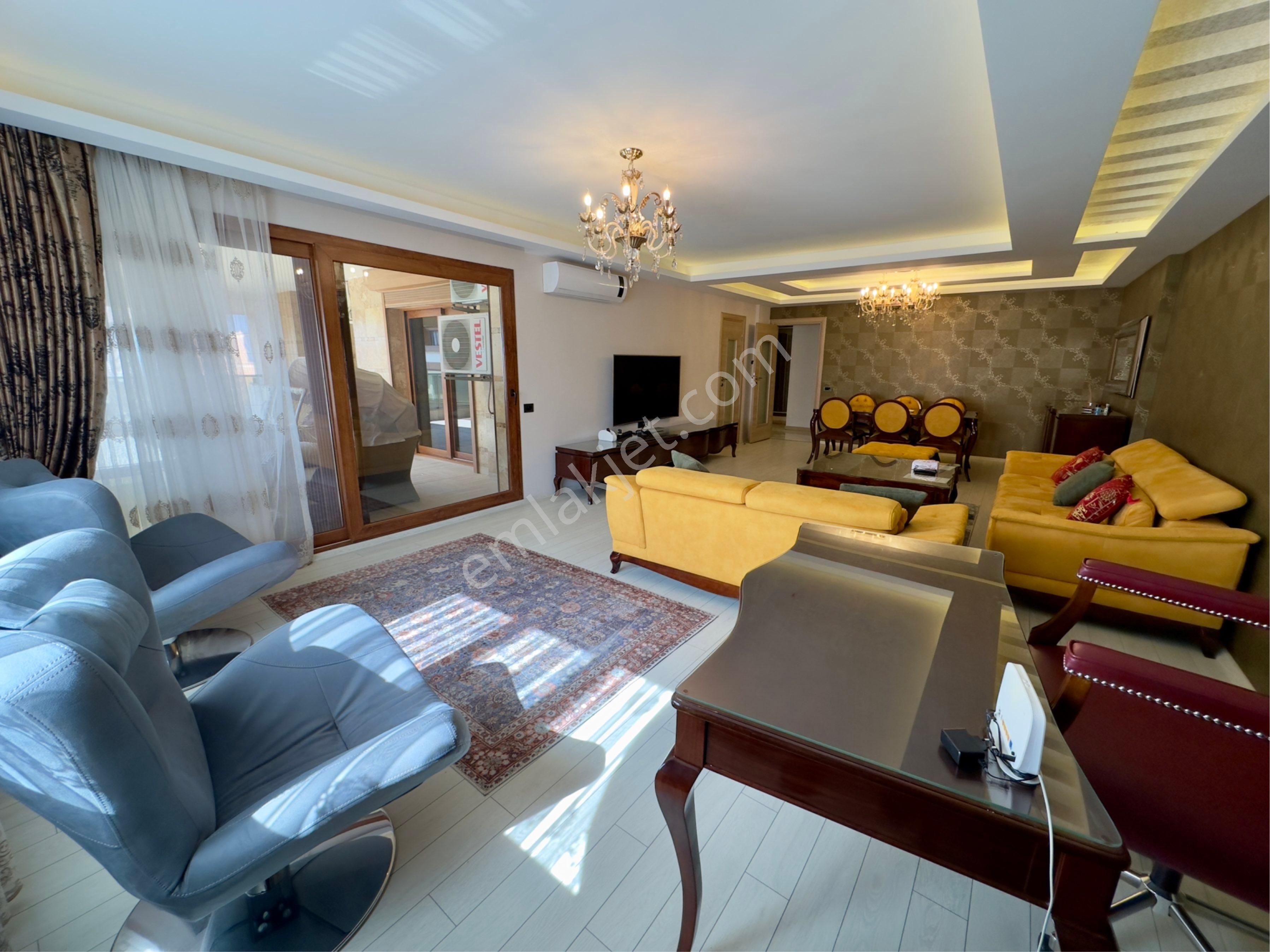 Kuşadası Satılık Trendroyal1 Sitesinde Deniz Manzaralı 4+1 Daire - Görsel 26