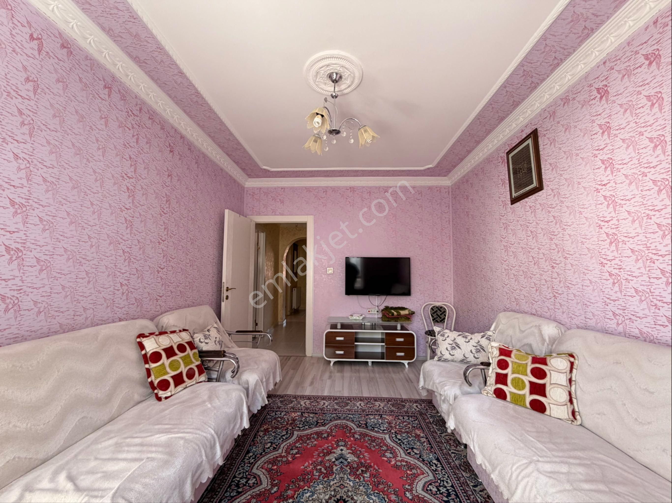 Osmangazi Mah Asansörlü 2 Cepheli E.banyolu Lüx Geniş 3+1 - Görsel 17