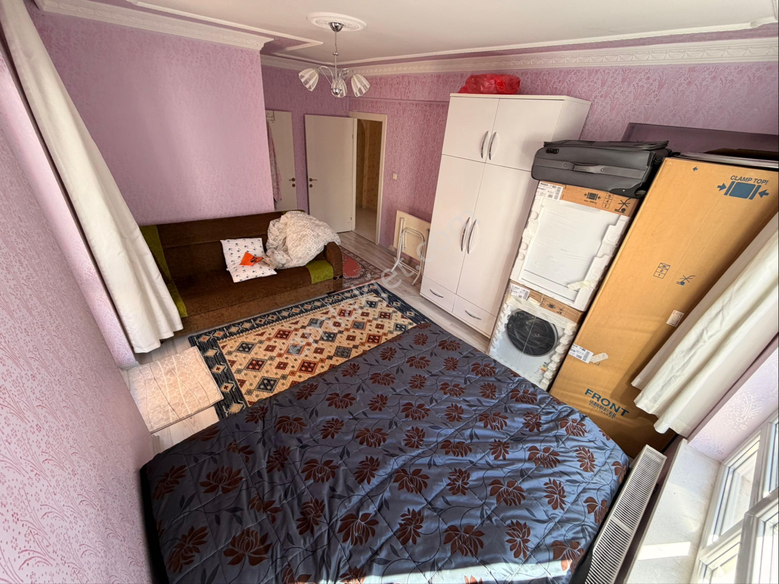 Osmangazi Mah Asansörlü 2 Cepheli E.banyolu Lüx Geniş 3+1 - Görsel 23