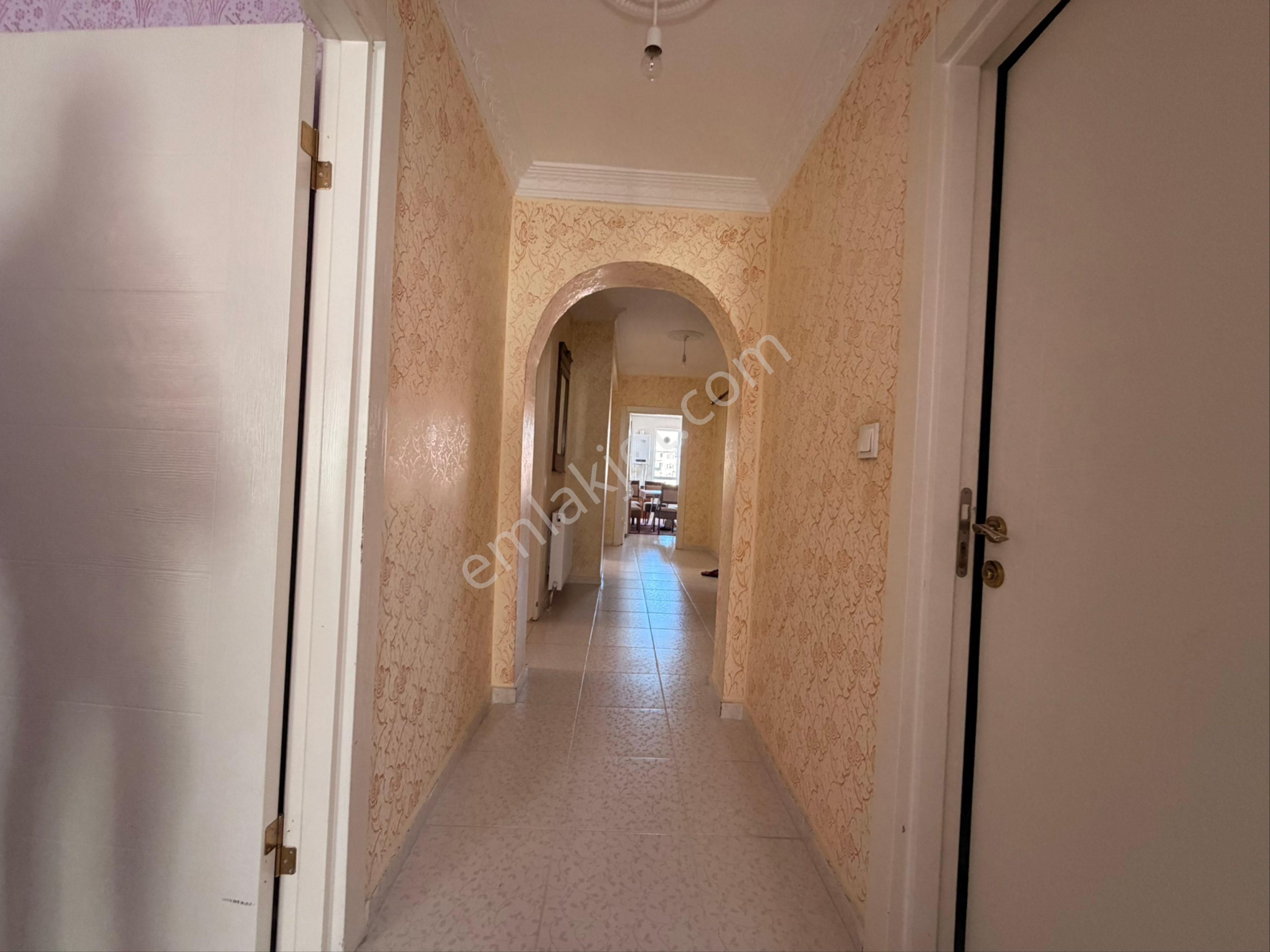 Osmangazi Mah Asansörlü 2 Cepheli E.banyolu Lüx Geniş 3+1 - Görsel 20