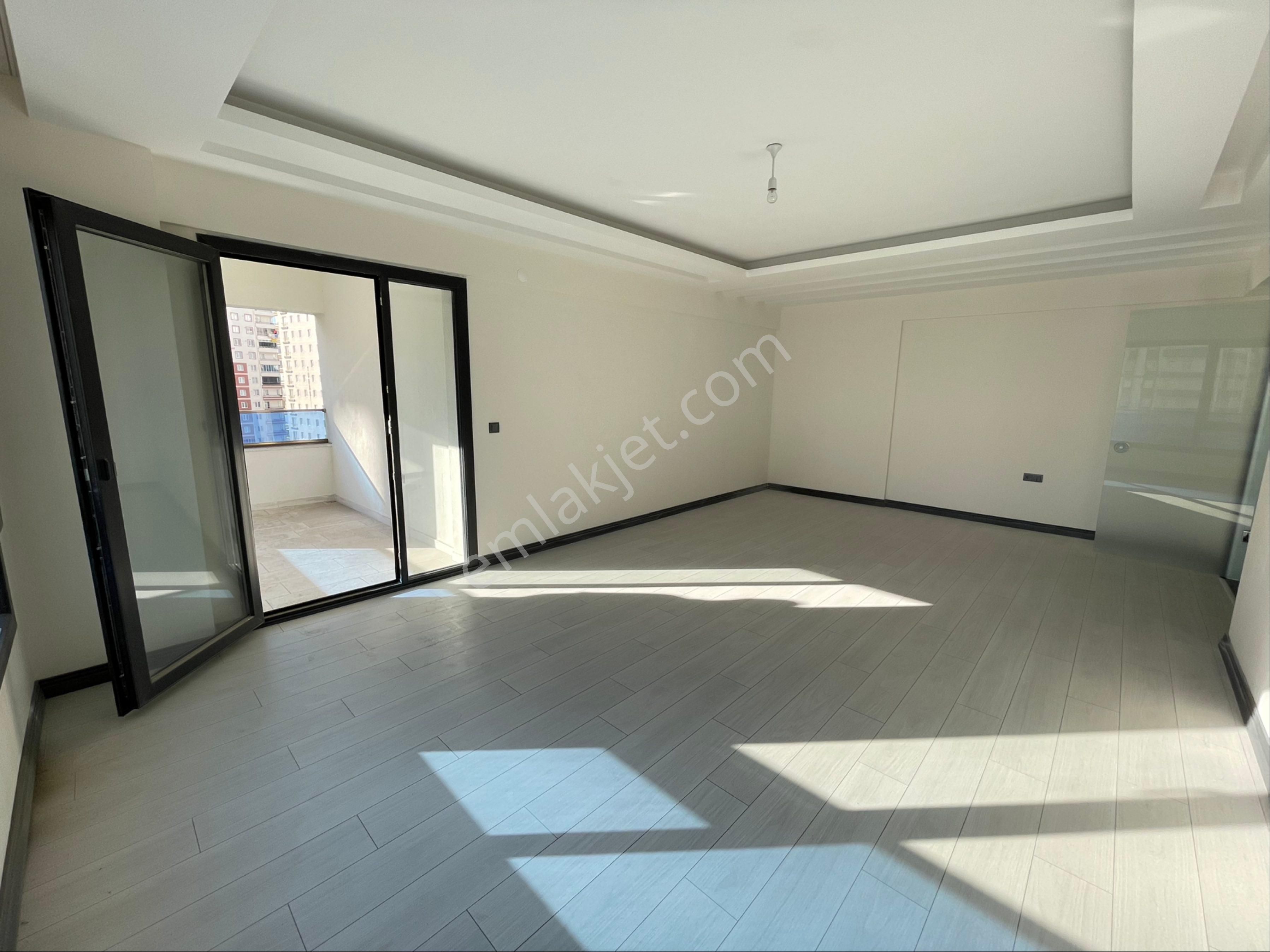 Mehmet Timuçin Cad/4+1/sıfır Lüx/satılık Daire - Görsel 3